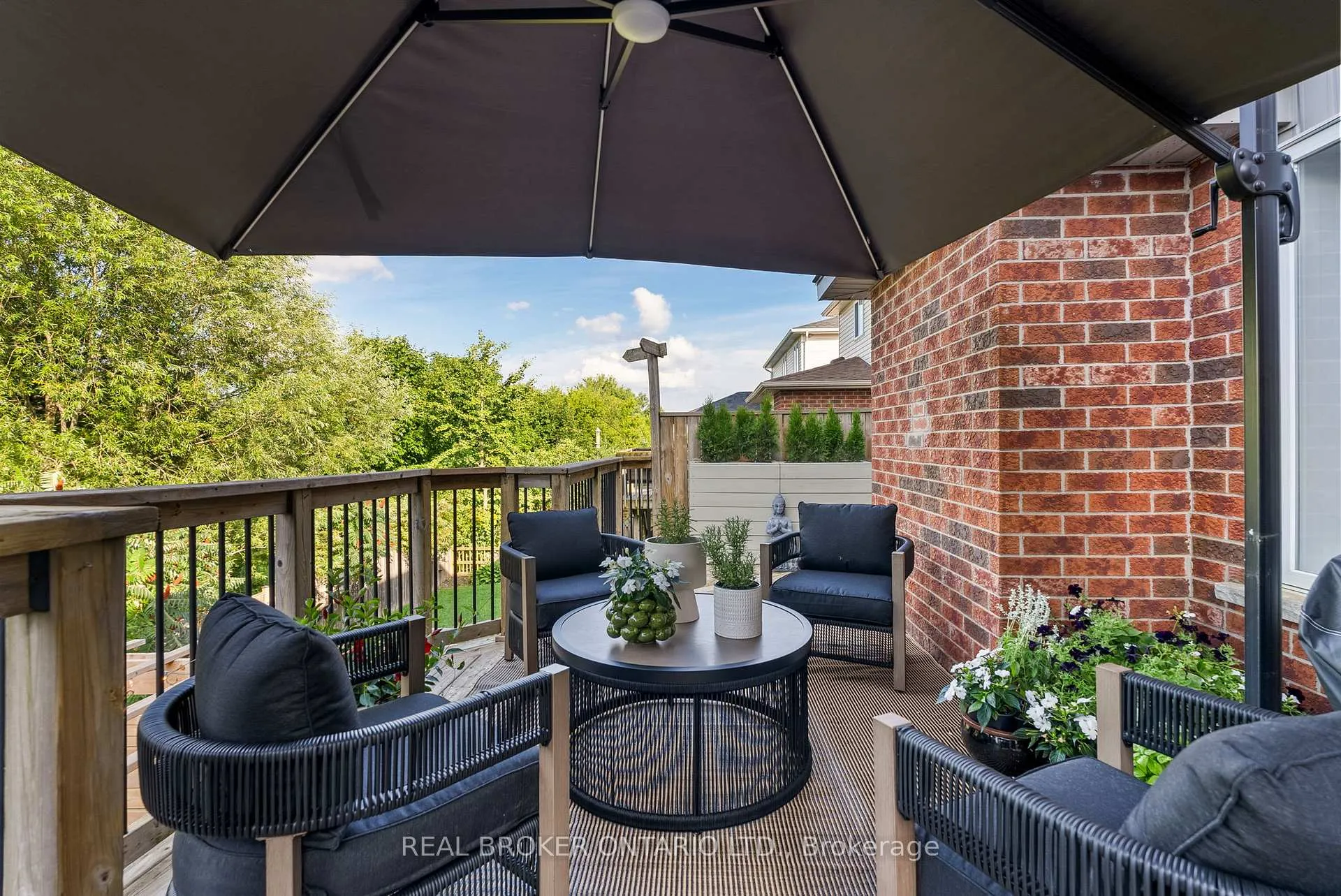Photo 84 of 17 Coutts Court, Guelph, Pineridge/Westminster Woods — HOMEH