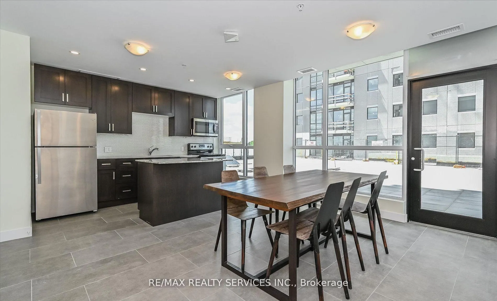 Photo 12 of Unit 603, 100 Garment Street, Kitchener — HOMEH