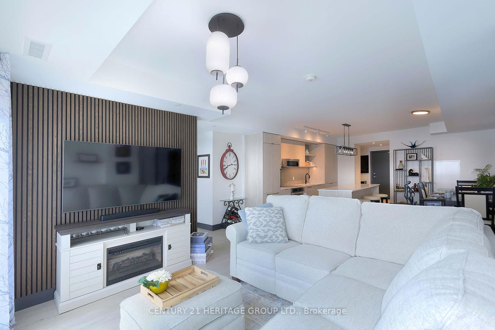 Photo 10 of Unit 602, 185 Dunlop Street E, Barrie, Lakeshore — HOMEH
