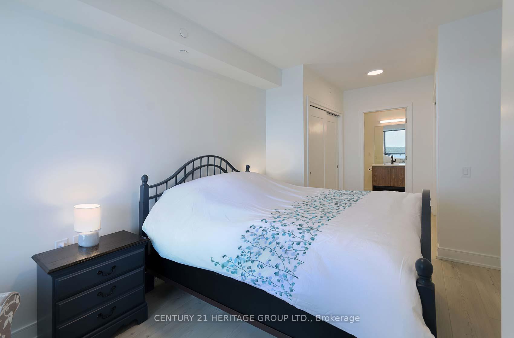 Photo 15 of Unit 602, 185 Dunlop Street E, Barrie, Lakeshore — HOMEH
