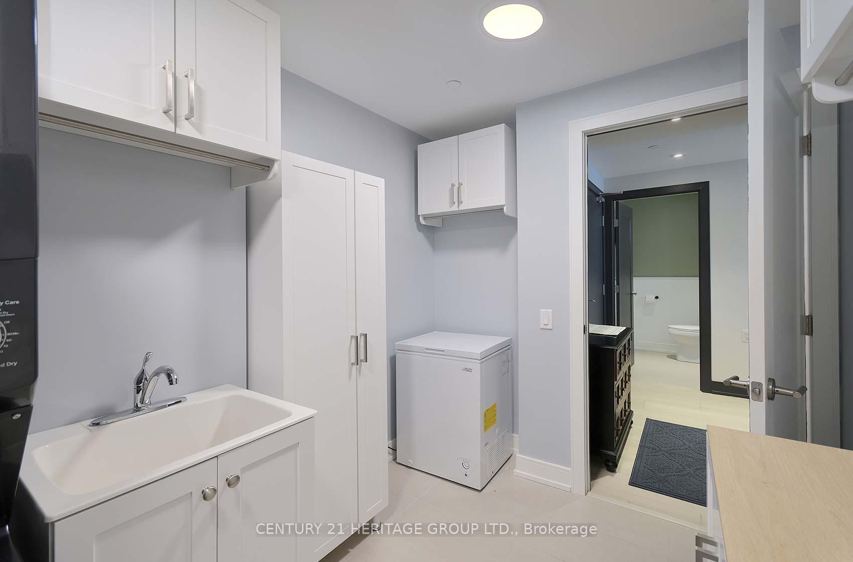 Photo 19 of Unit 602, 185 Dunlop Street E, Barrie, Lakeshore — HOMEH