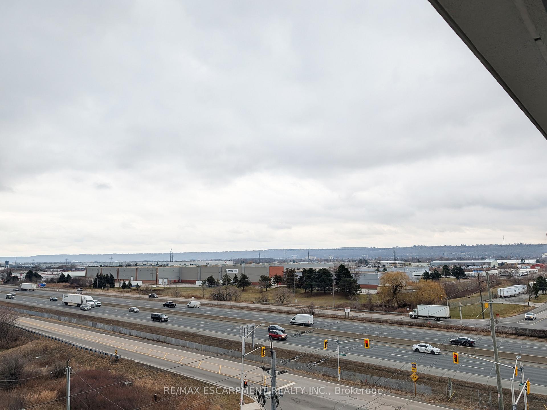 Photo 12 of Unit 612, 461 Green Road, Hamilton, Lakeshore — HOMEH