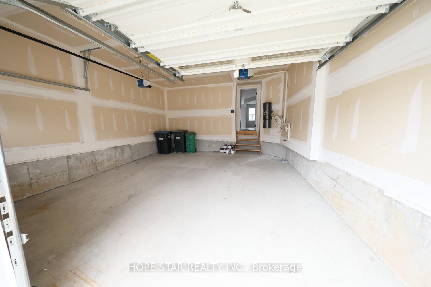 Photo 21 of 23 Argelia Crescent, Brampton, Credit Valley — HOMEH