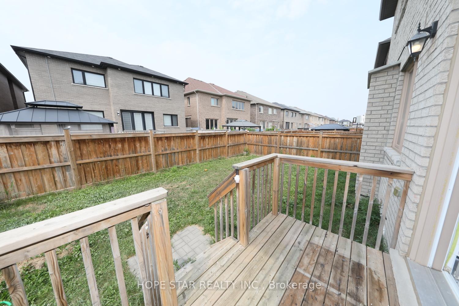 Photo 28 of 23 Argelia Crescent, Brampton, Credit Valley — HOMEH