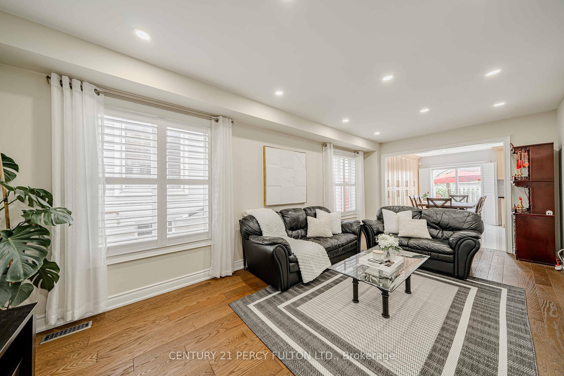 Photo 29 of 157 Billingsley Crescent, Markham, Cedarwood — HOMEH