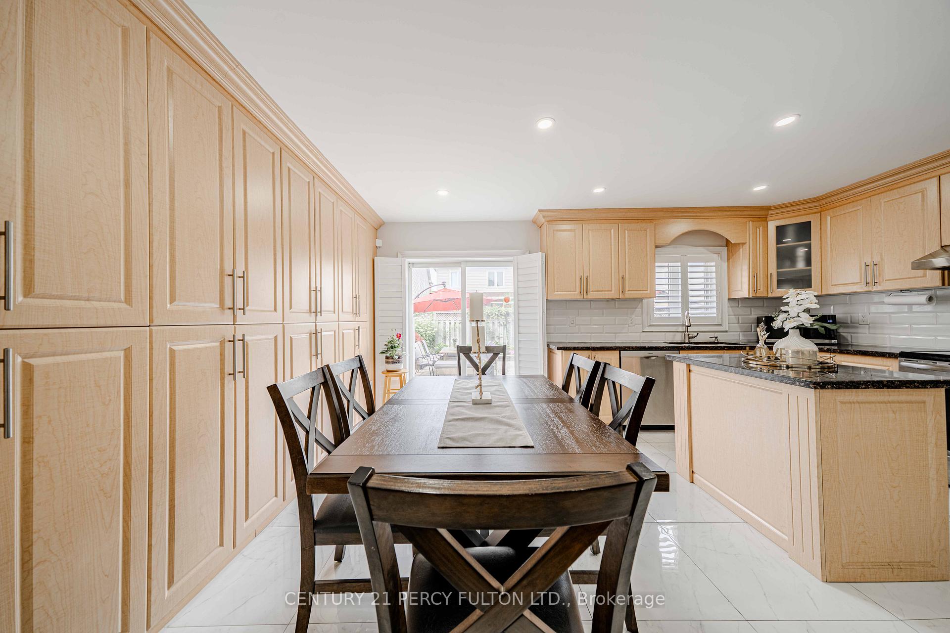 Photo 30 of 157 Billingsley Crescent, Markham, Cedarwood — HOMEH