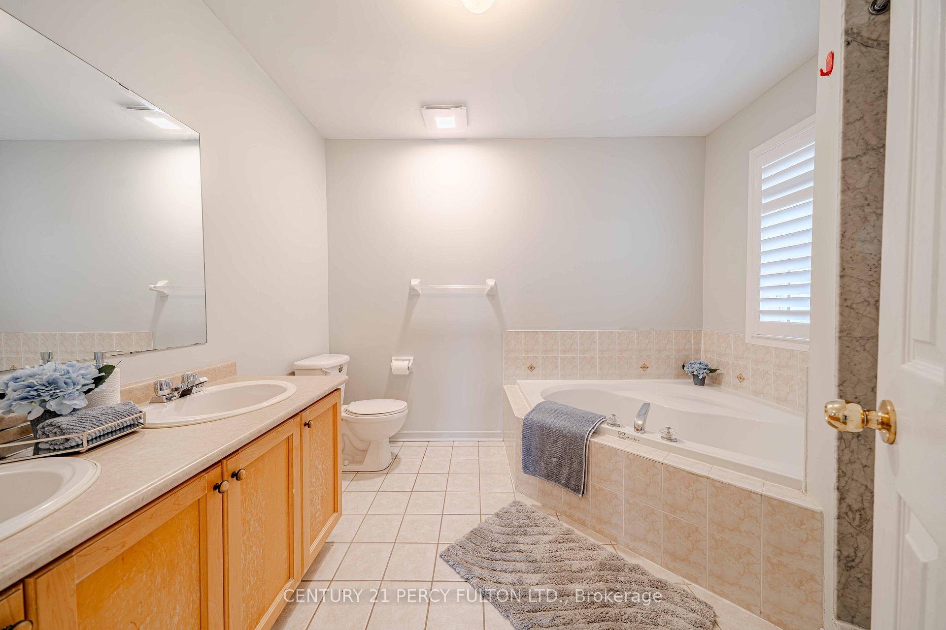 Photo 41 of 157 Billingsley Crescent, Markham, Cedarwood — HOMEH