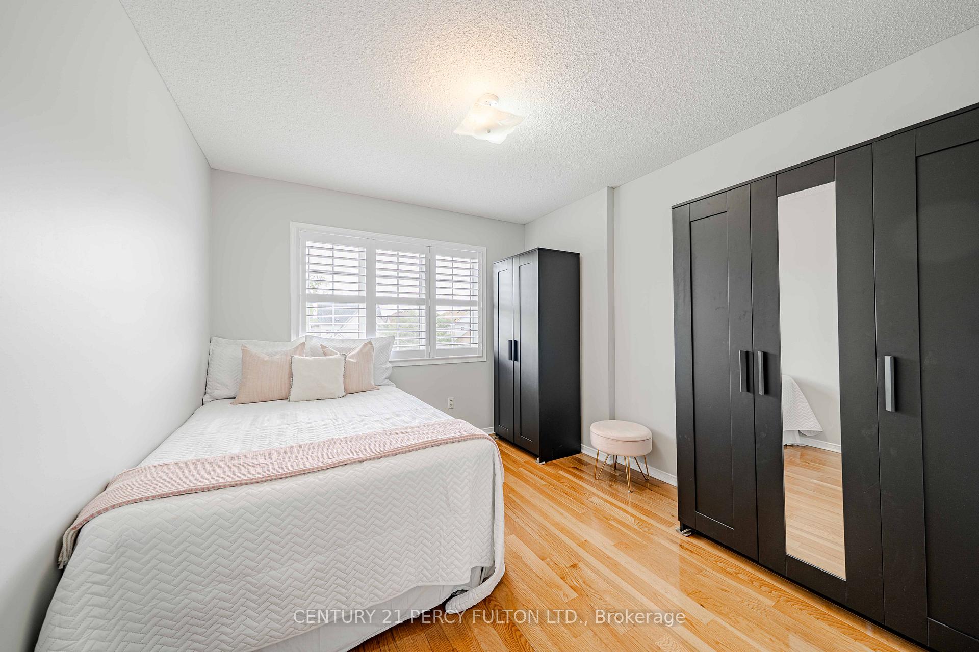 Photo 13 of 157 Billingsley Crescent, Markham, Cedarwood — HOMEH