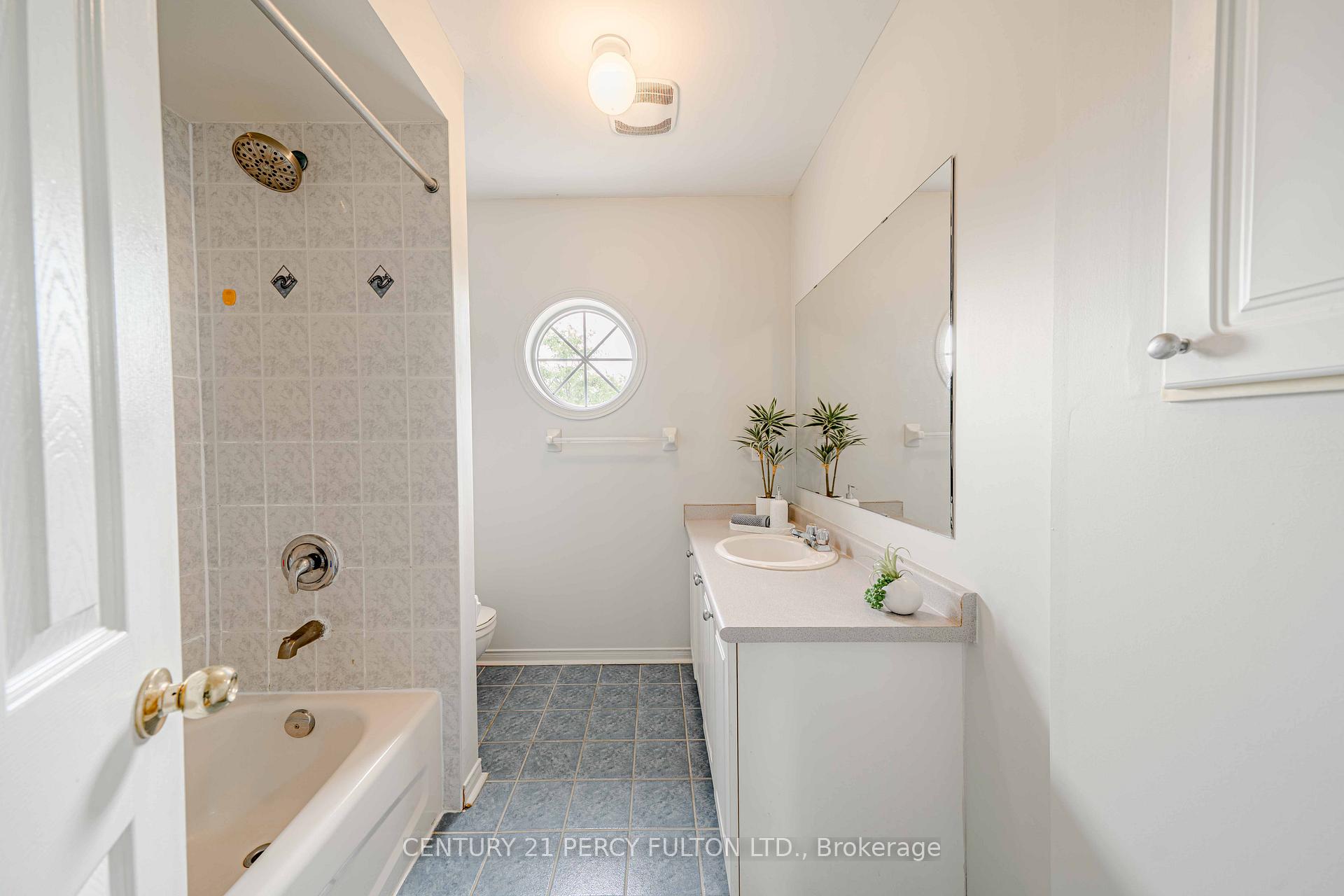 Photo 39 of 157 Billingsley Crescent, Markham, Cedarwood — HOMEH