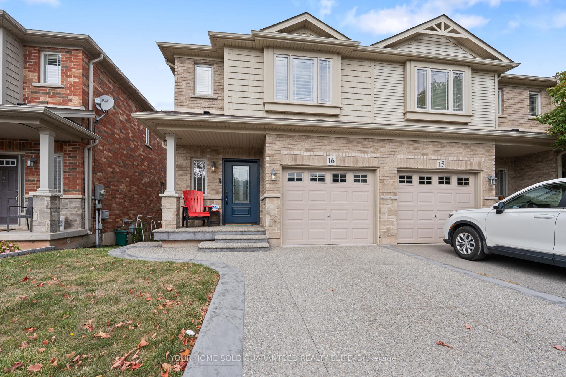 Front of Unit 16, 6 Chestnut Drive
