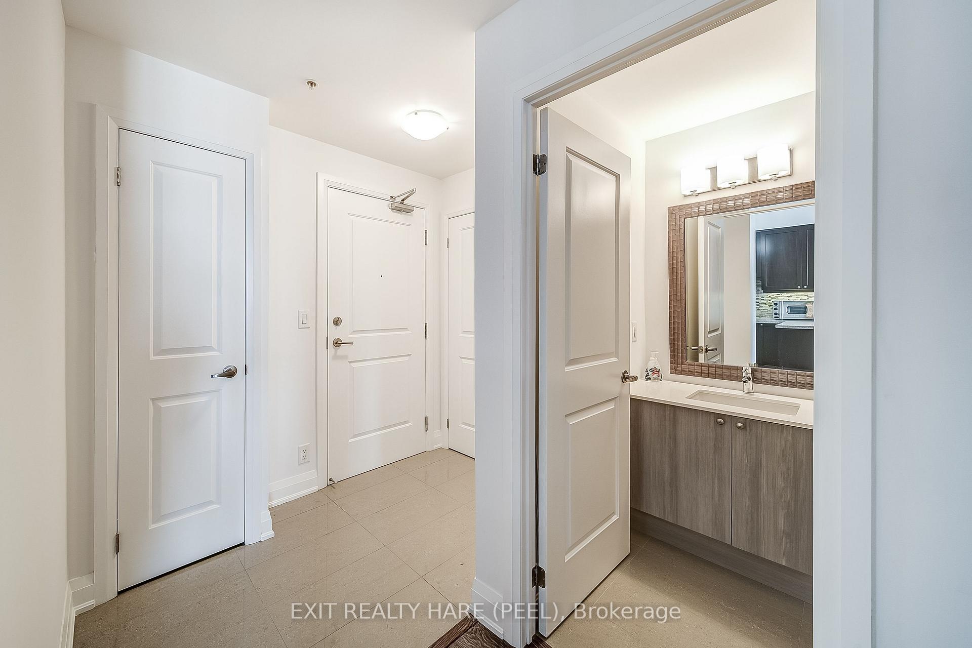 Photo 9 of Unit 706, 12 Woodstream Boulevard, Vaughan, Vaughan Grove — HOMEH
