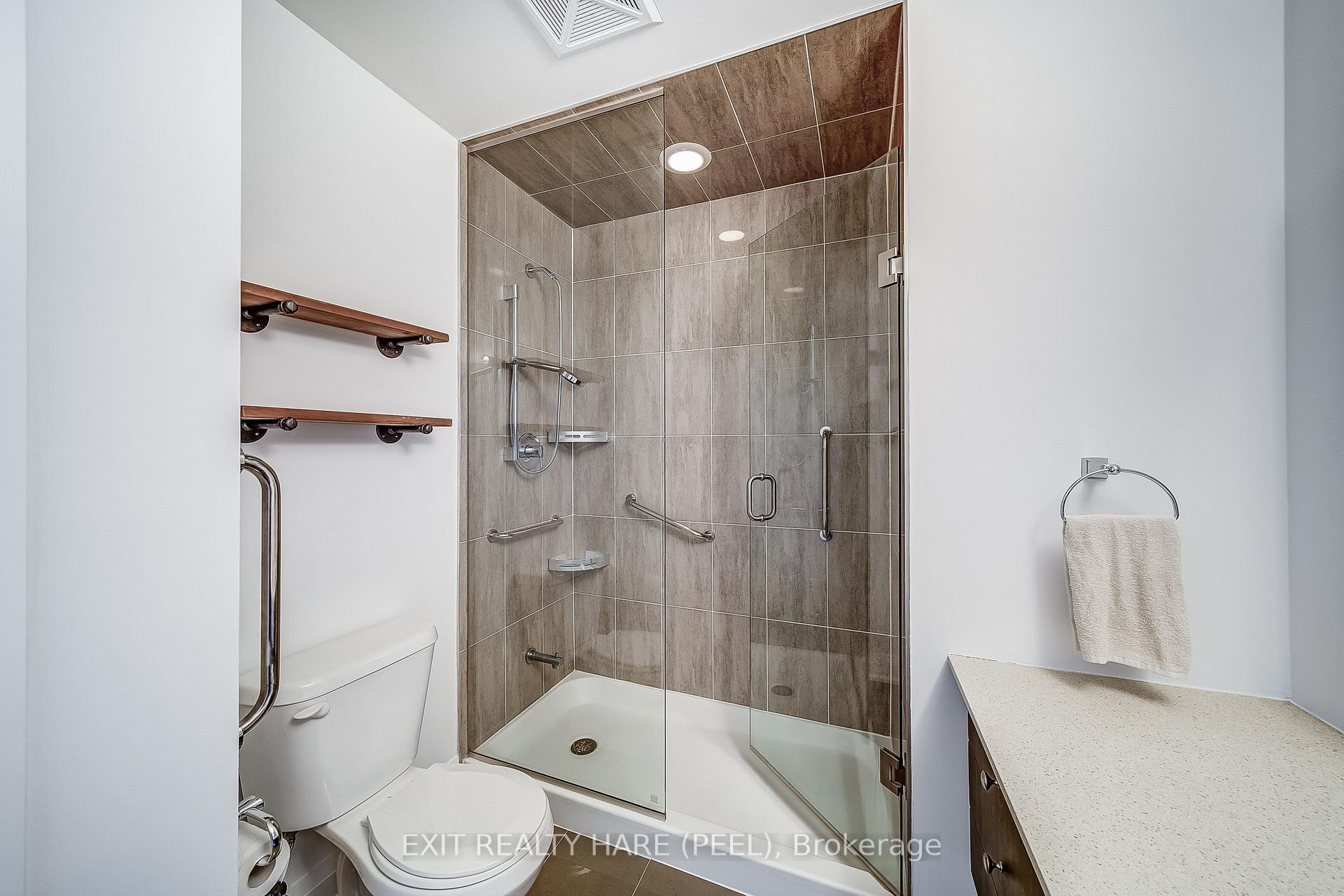 Photo 5 of Unit 706, 12 Woodstream Boulevard, Vaughan, Vaughan Grove — HOMEH