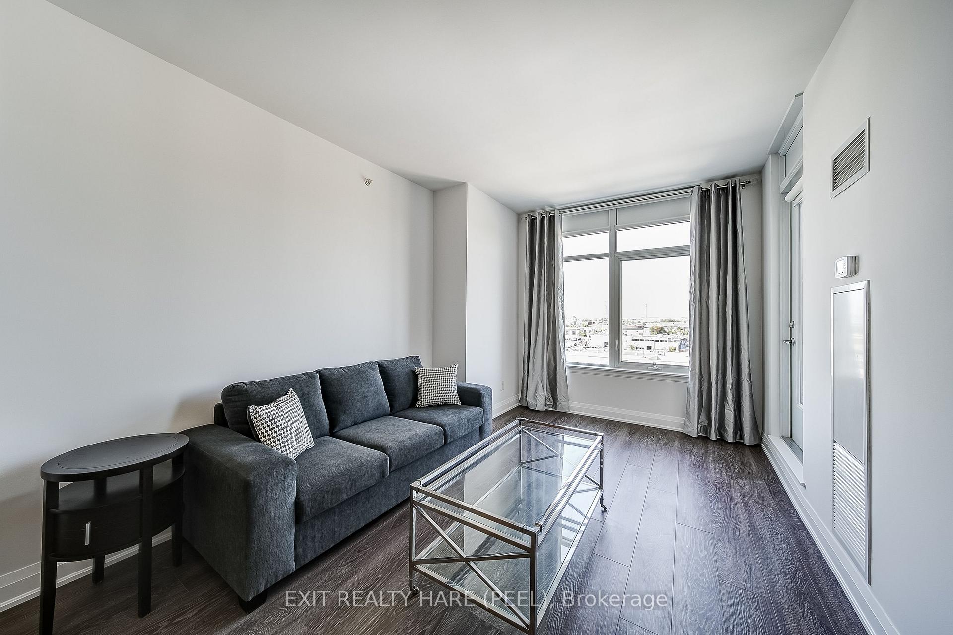 Photo 7 of Unit 706, 12 Woodstream Boulevard, Vaughan, Vaughan Grove — HOMEH