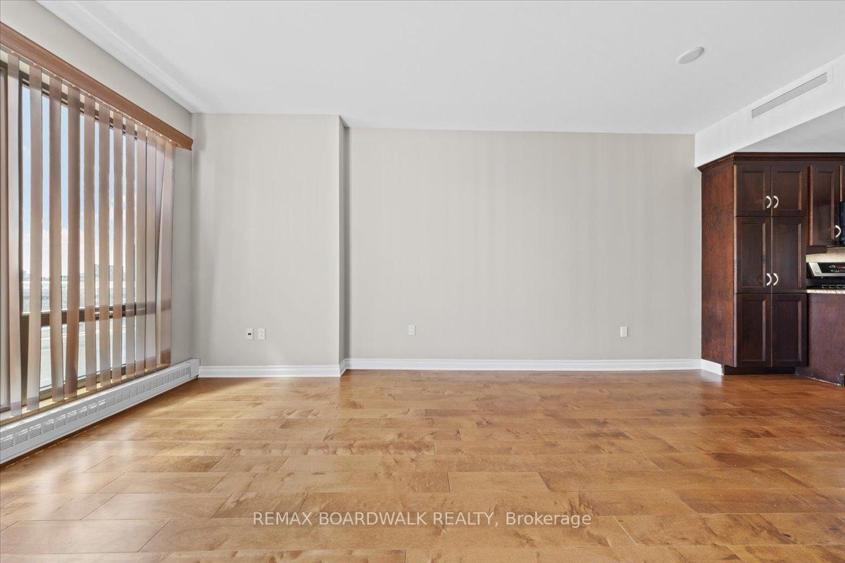 Photo 8 of Unit 1003, 90 George Street, Ottawa, Lower Town/Byward Market — HOMEH