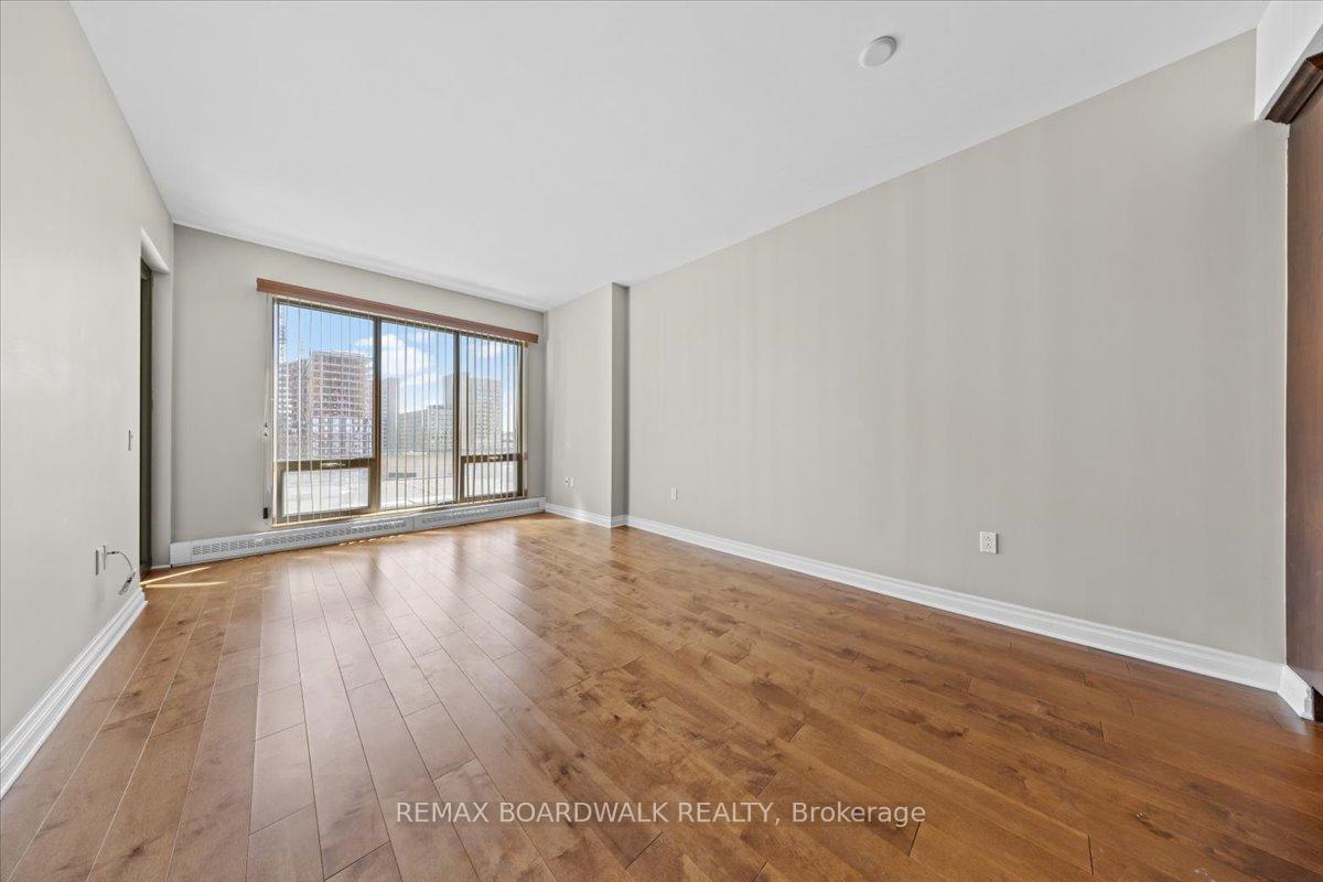Photo 6 of Unit 1003, 90 George Street, Ottawa, Lower Town/Byward Market — HOMEH