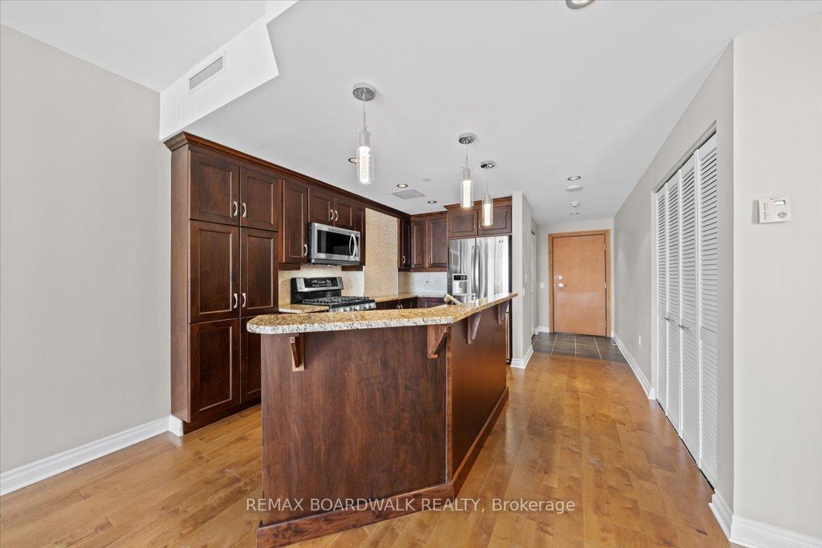 Photo 9 of Unit 1003, 90 George Street, Ottawa, Lower Town/Byward Market — HOMEH