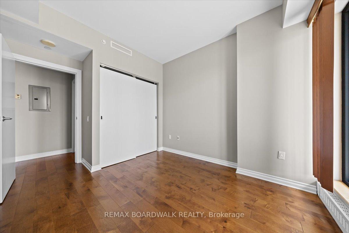 Photo 26 of Unit 1003, 90 George Street, Ottawa, Lower Town/Byward Market — HOMEH