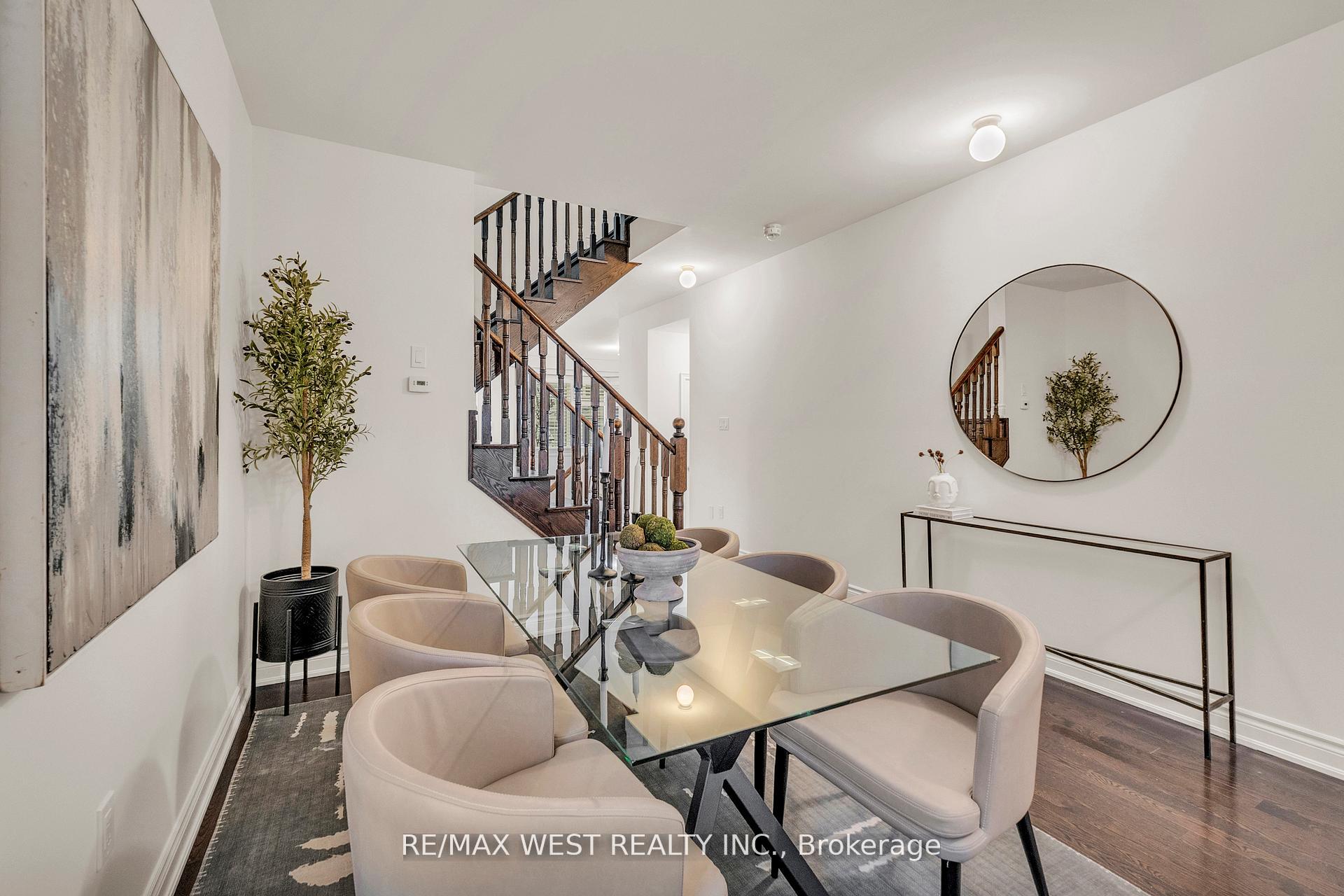 Photo 22 of 79 Algoma Drive, Vaughan, Kleinburg — HOMEH