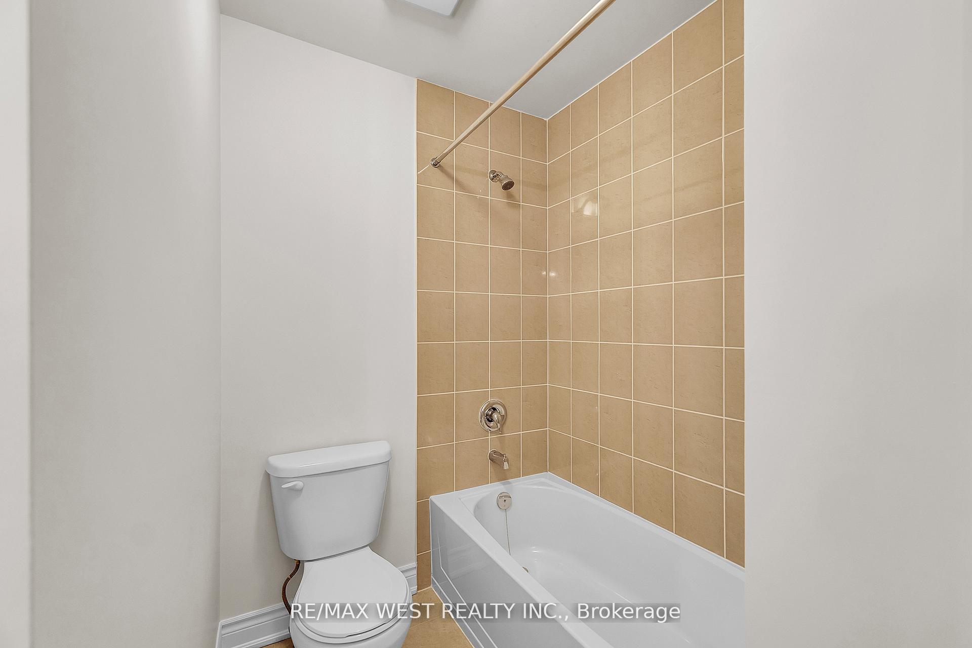 Photo 14 of 79 Algoma Drive, Vaughan, Kleinburg — HOMEH