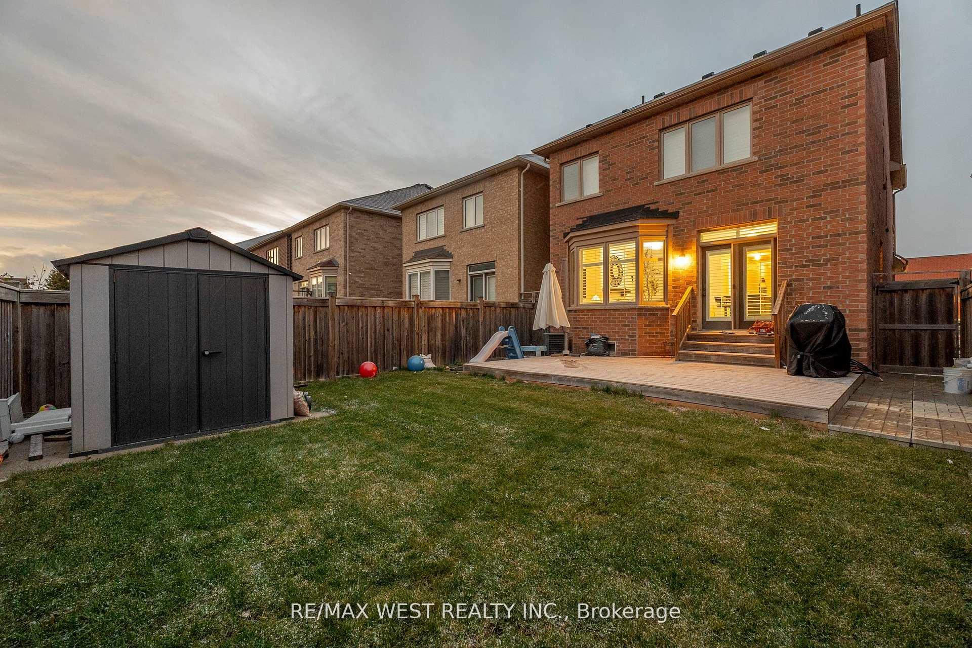 Photo 20 of 79 Algoma Drive, Vaughan, Kleinburg — HOMEH