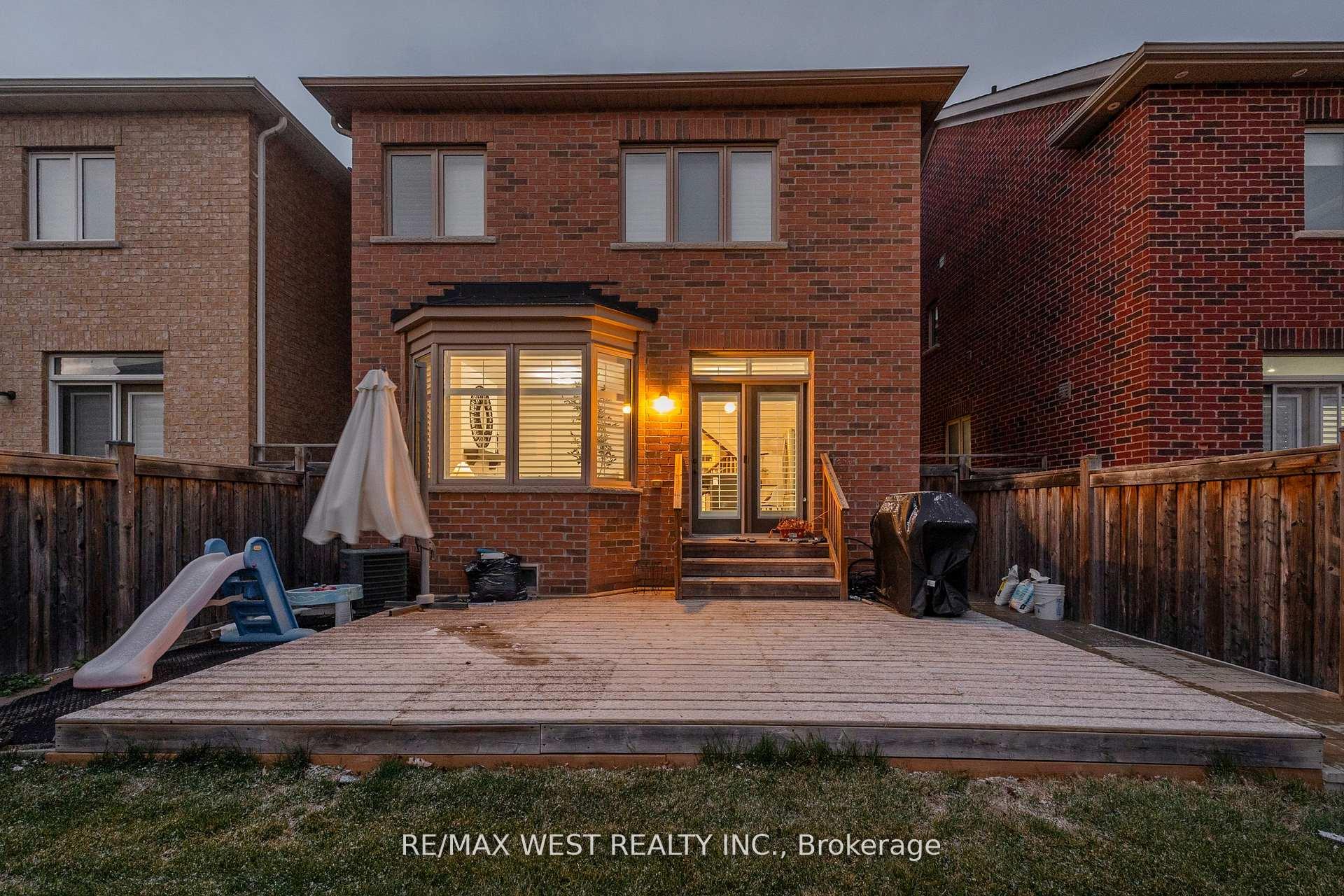 Photo 25 of 79 Algoma Drive, Vaughan, Kleinburg — HOMEH