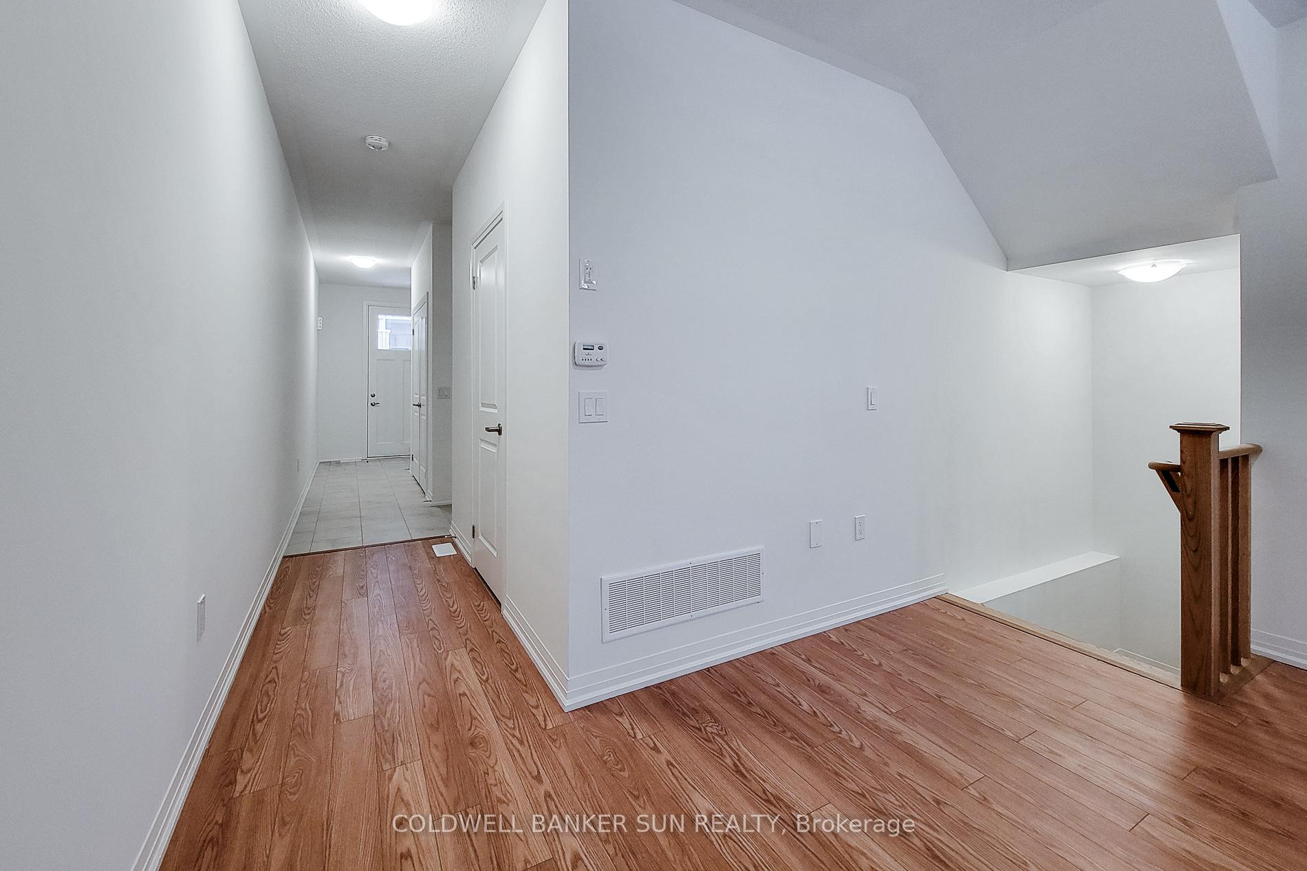 Photo 2 of Unit 26, 474 Provident Way, Hamilton, Mount Hope — HOMEH