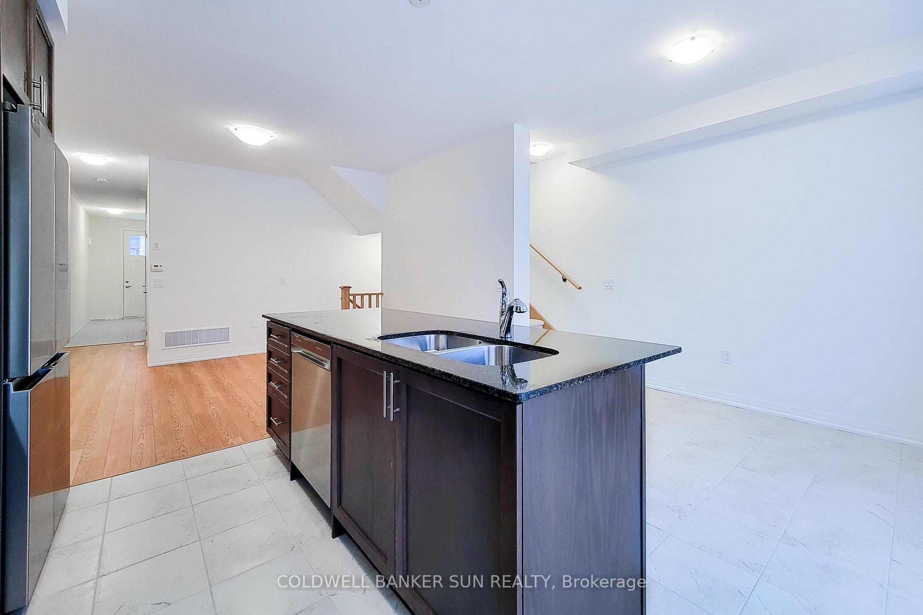 Photo 5 of Unit 26, 474 Provident Way, Hamilton, Mount Hope — HOMEH