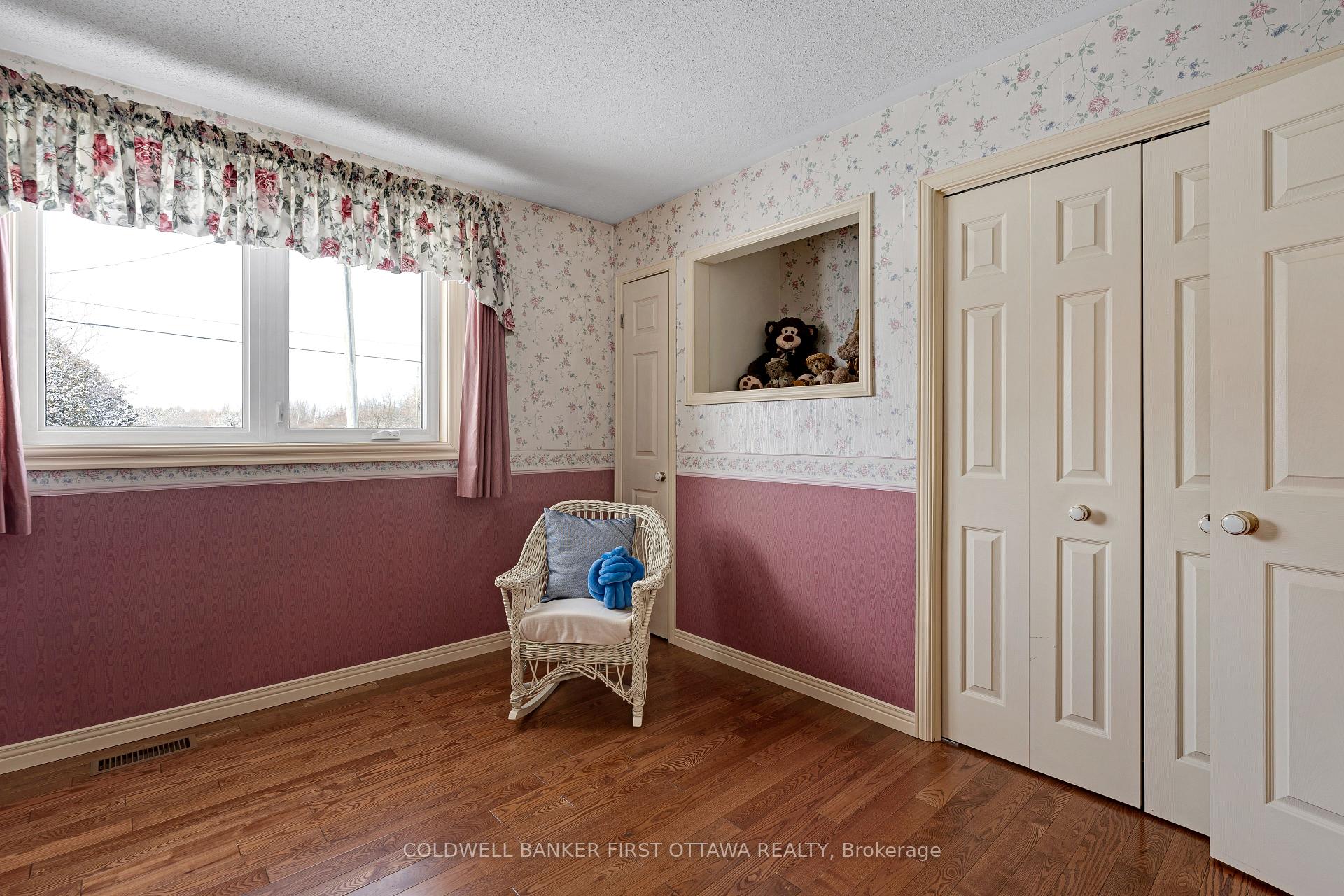 Photo 33 of 117 Perth Road, Beckwith, Beckwith Twp — HOMEH