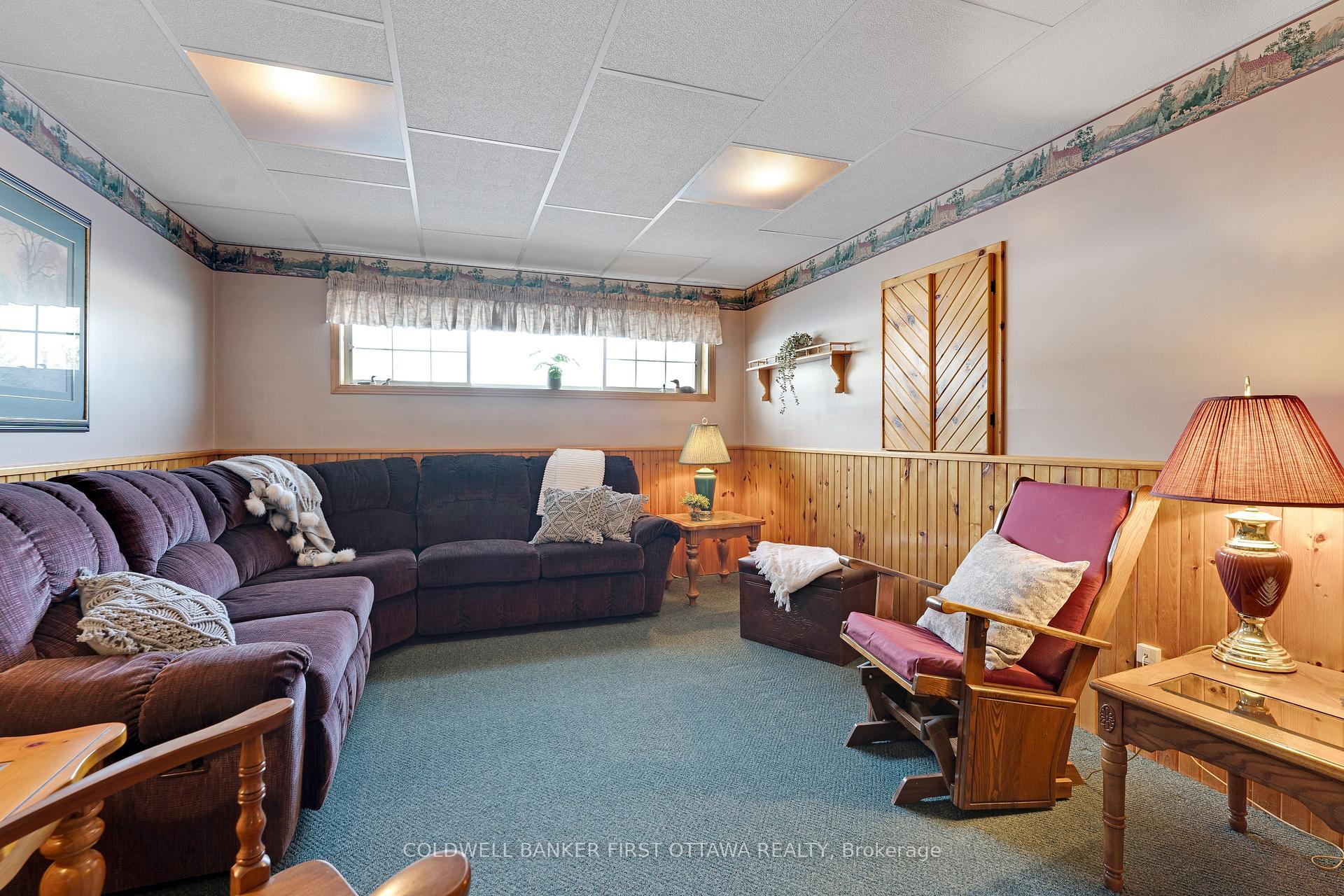 Photo 19 of 117 Perth Road, Beckwith, Beckwith Twp — HOMEH