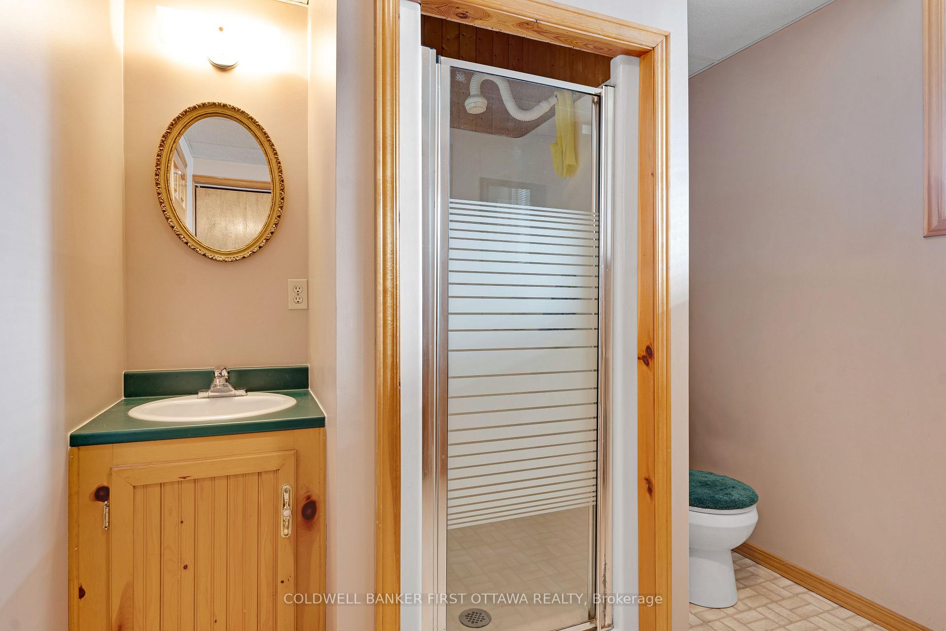Photo 23 of 117 Perth Road, Beckwith, Beckwith Twp — HOMEH