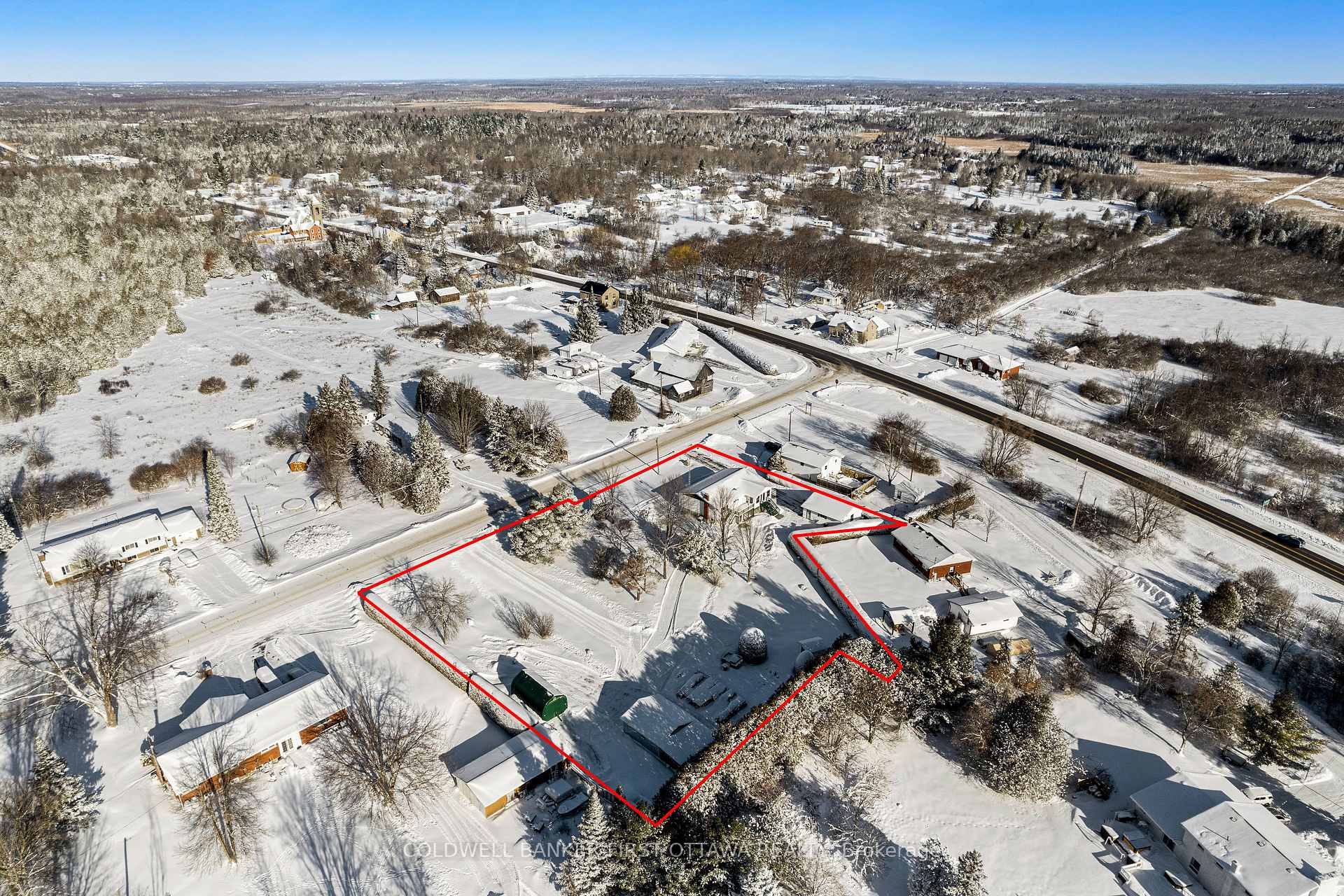 Photo 36 of 117 Perth Road, Beckwith, Beckwith Twp — HOMEH