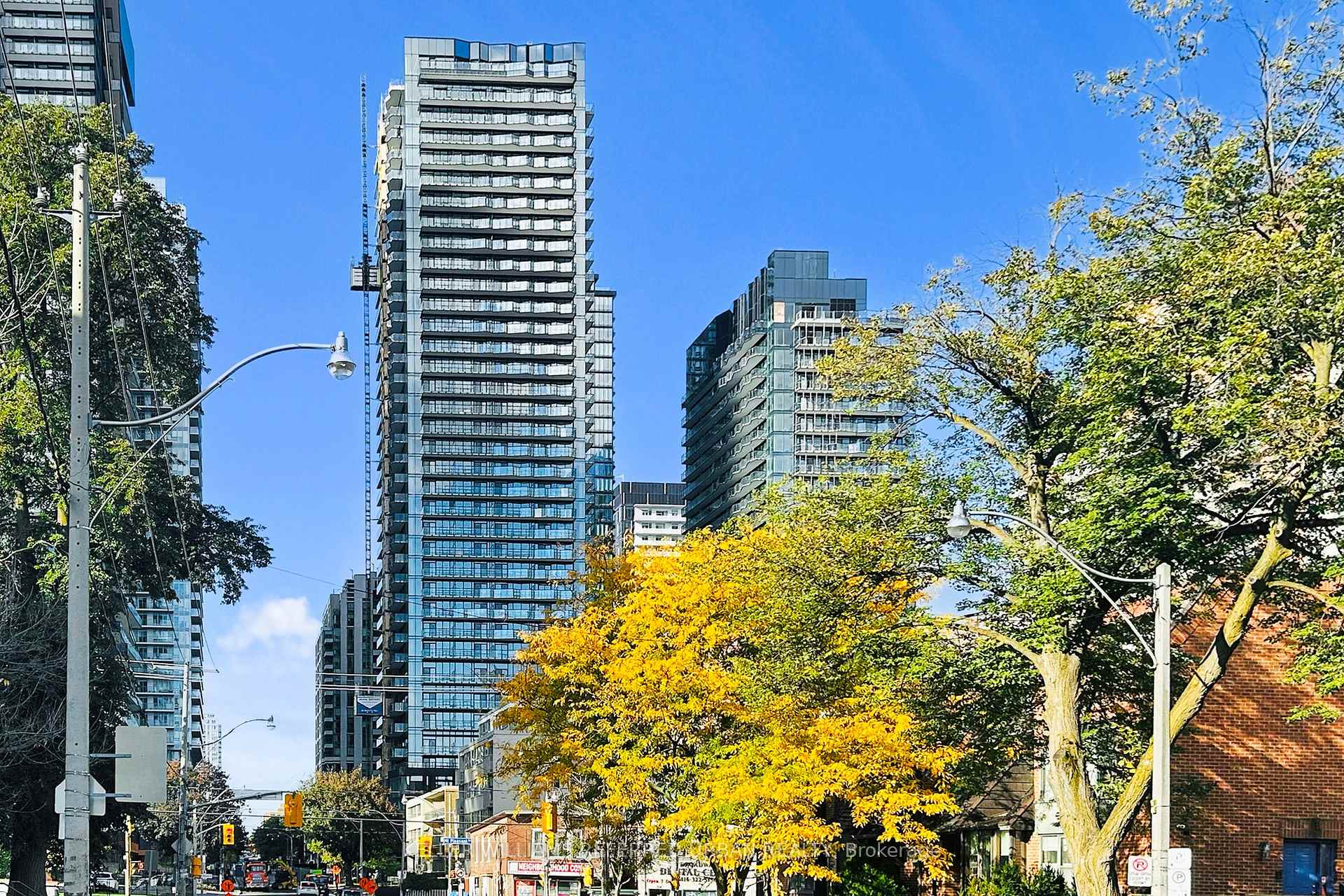 Photo 1 of Unit 2407S, 110 Broadway Avenue, Toronto, Mount Pleasant West — HOMEH