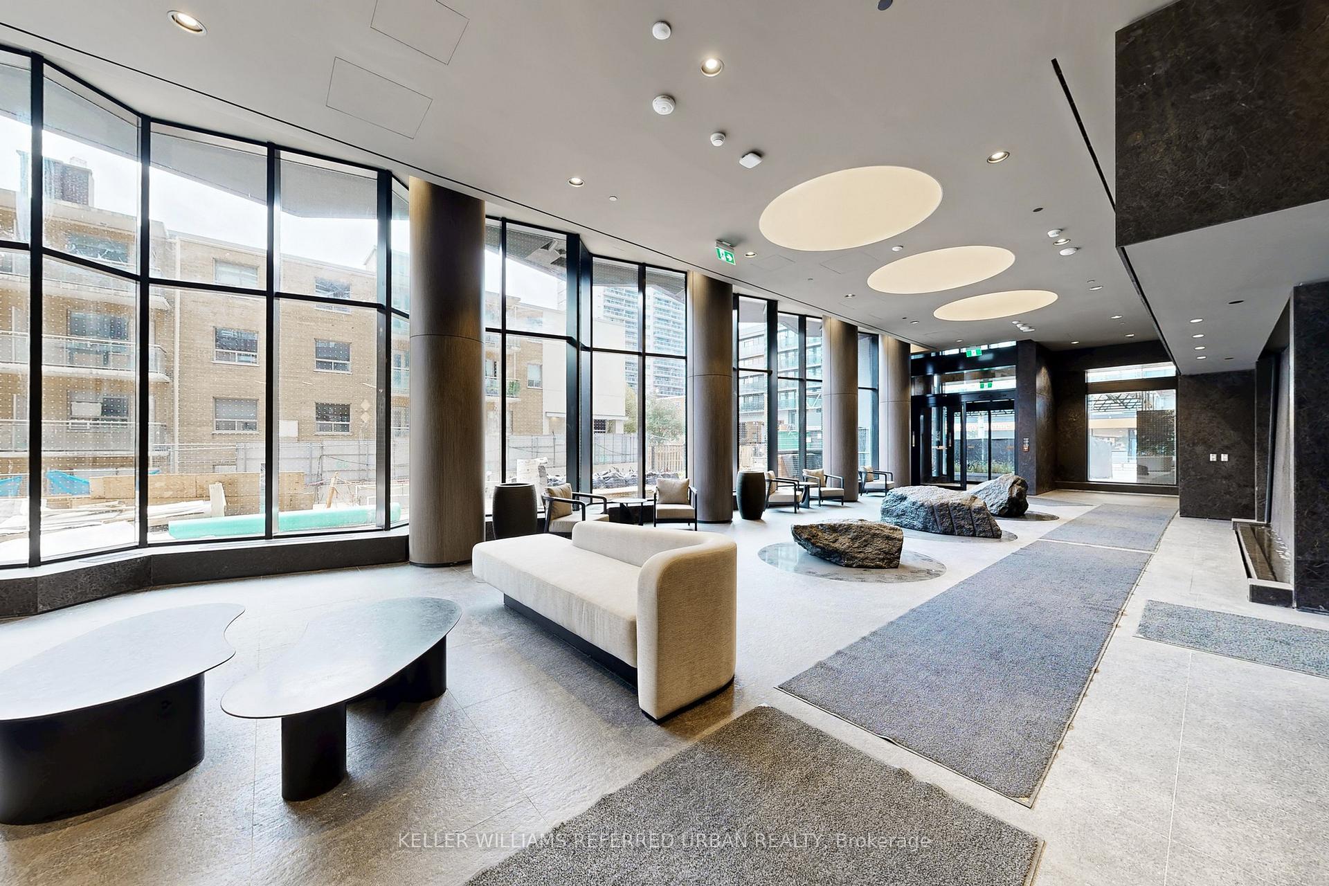 Photo 3 of Unit 2407S, 110 Broadway Avenue, Toronto, Mount Pleasant West — HOMEH
