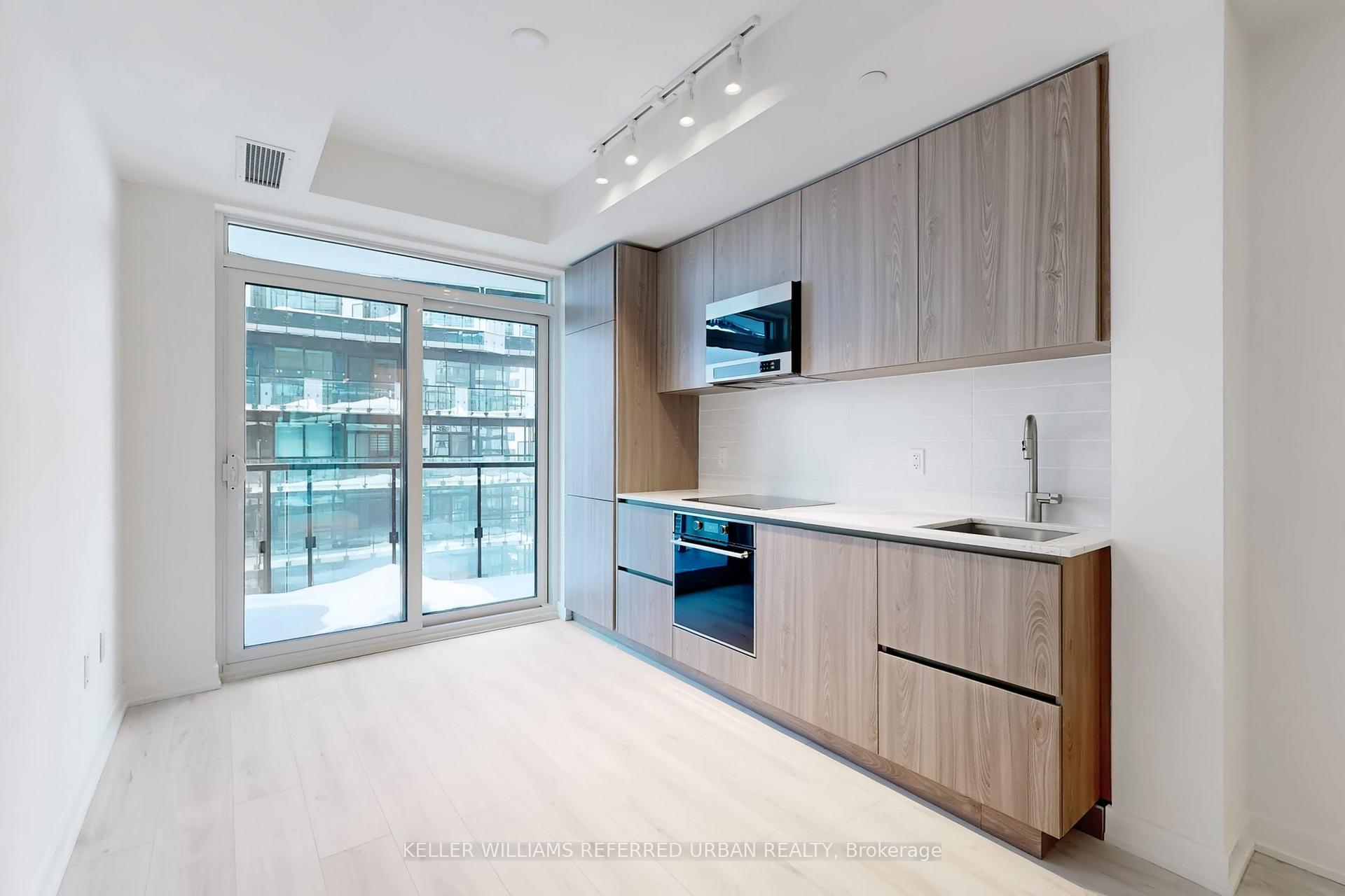 Photo 13 of Unit 2407S, 110 Broadway Avenue, Toronto, Mount Pleasant West — HOMEH