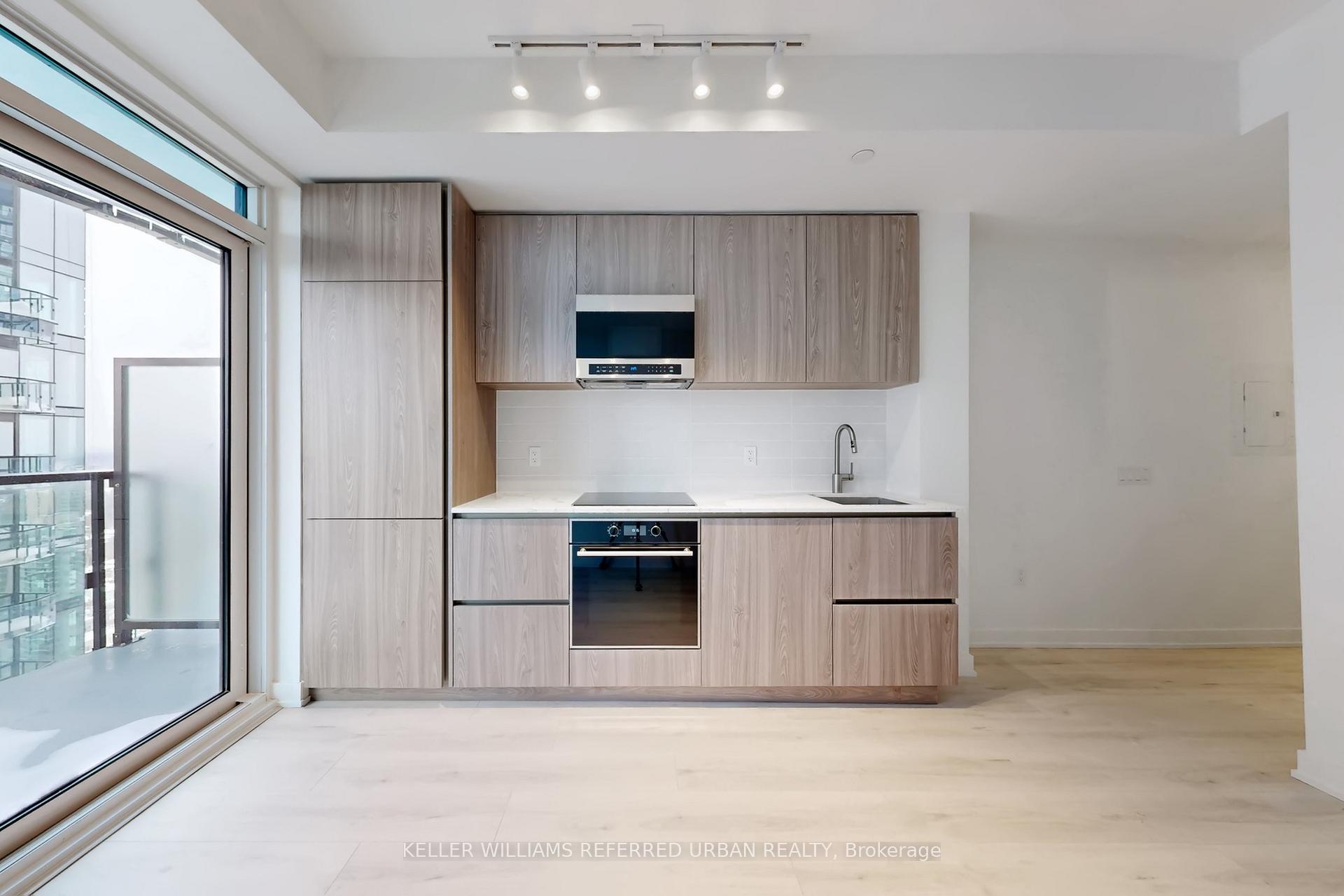 Photo 12 of Unit 2407S, 110 Broadway Avenue, Toronto, Mount Pleasant West — HOMEH