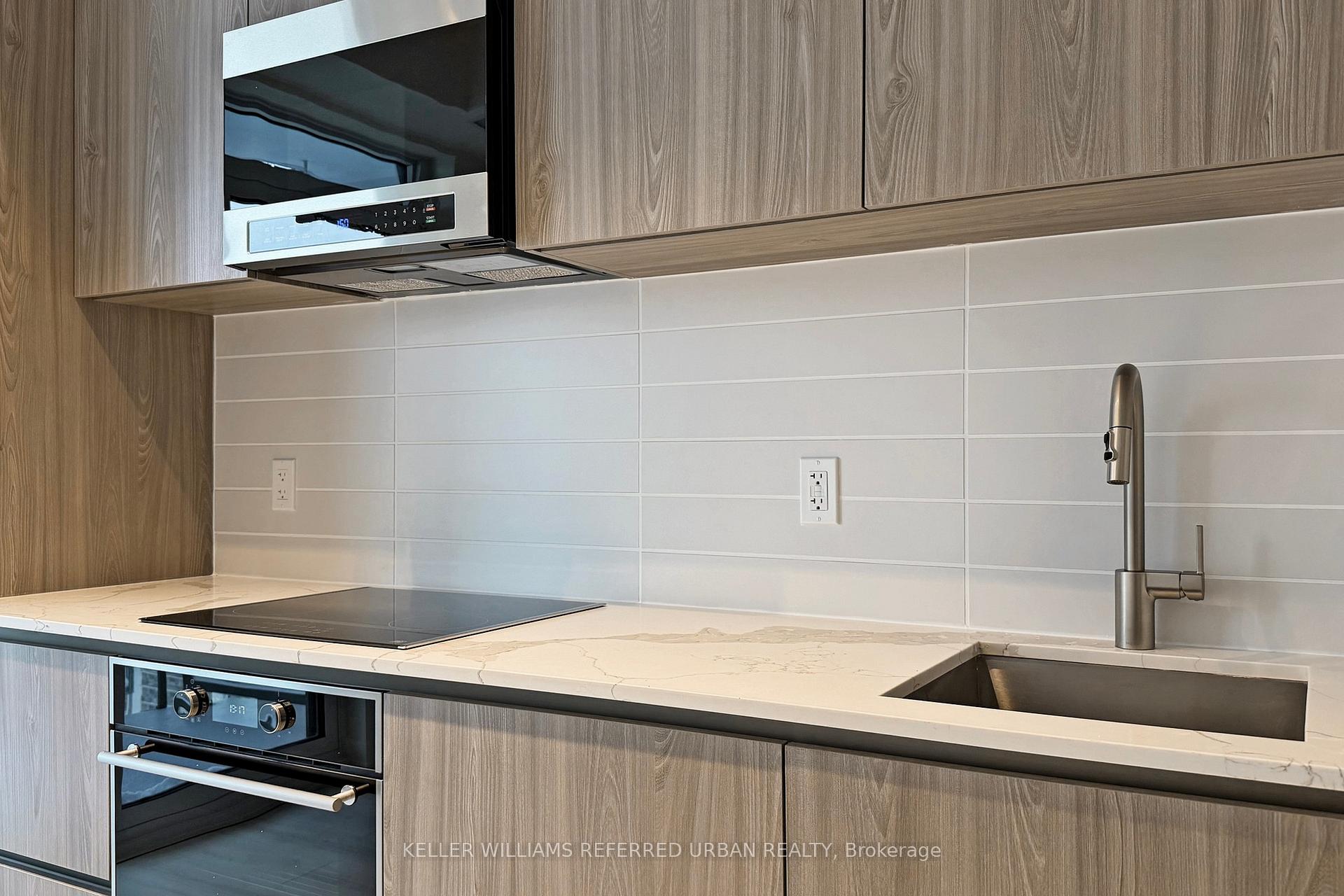 Photo 26 of Unit 2407S, 110 Broadway Avenue, Toronto, Mount Pleasant West — HOMEH