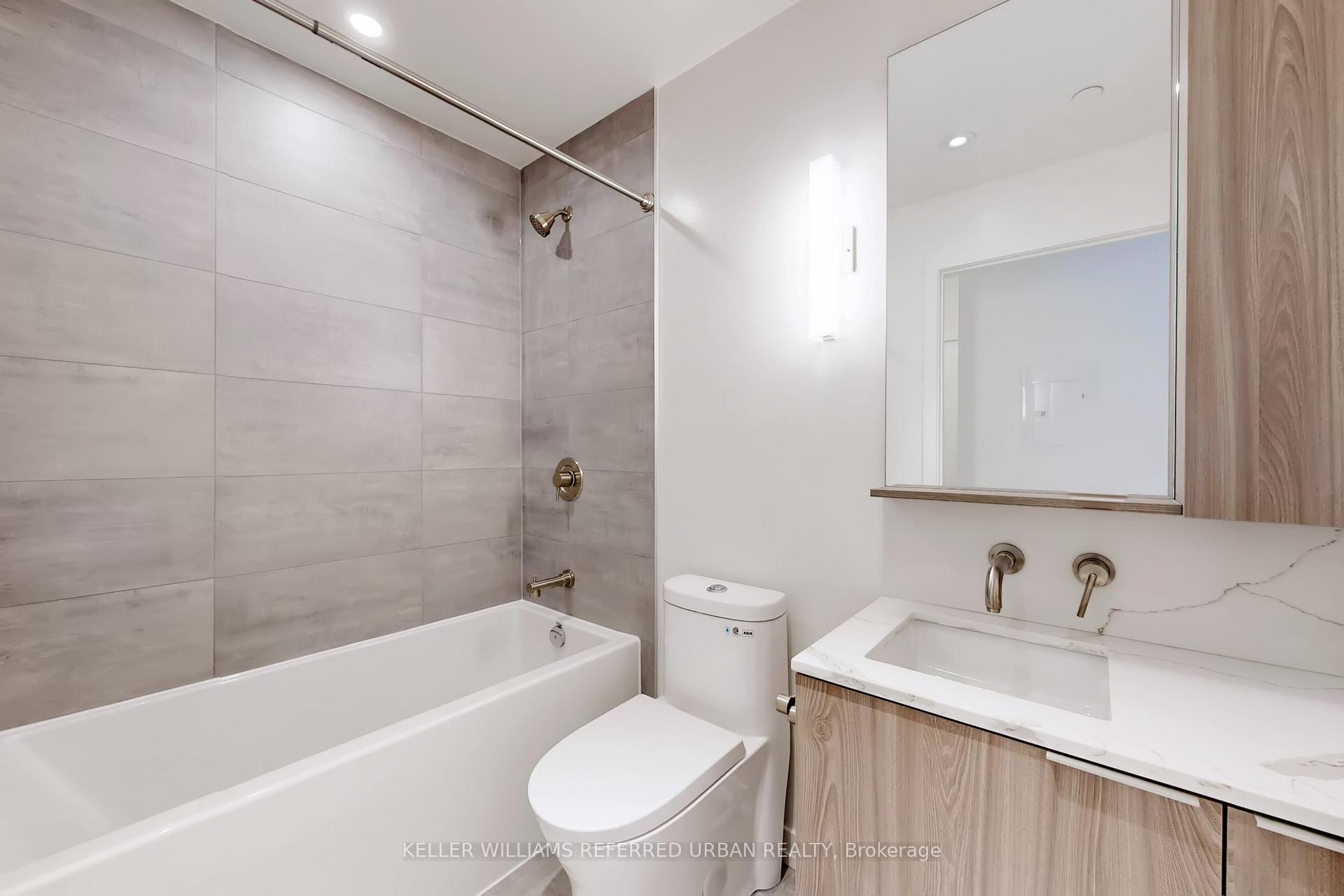 Photo 14 of Unit 2407S, 110 Broadway Avenue, Toronto, Mount Pleasant West — HOMEH