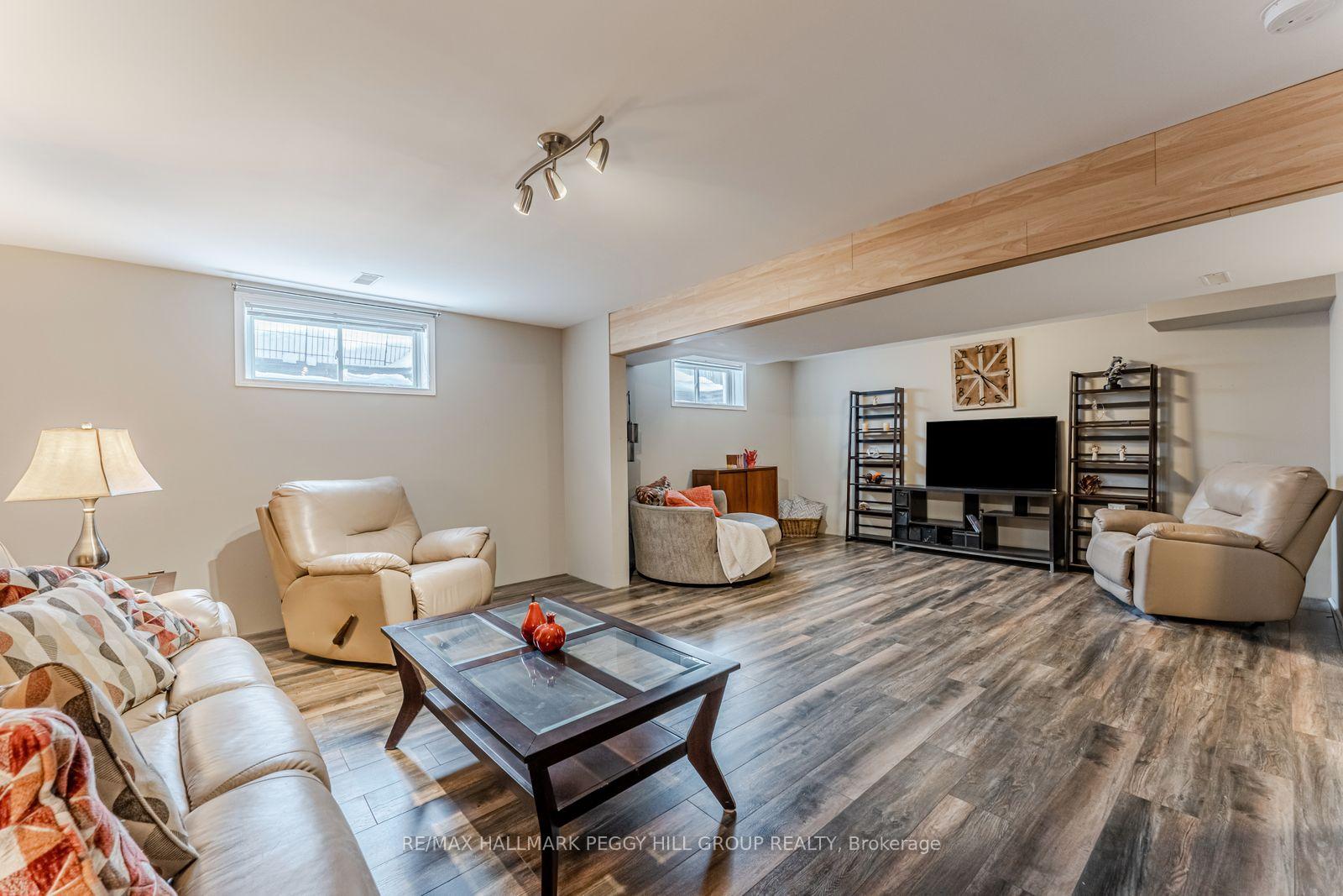 Photo 7 of 53 Butternut Drive, Barrie, Holly — HOMEH