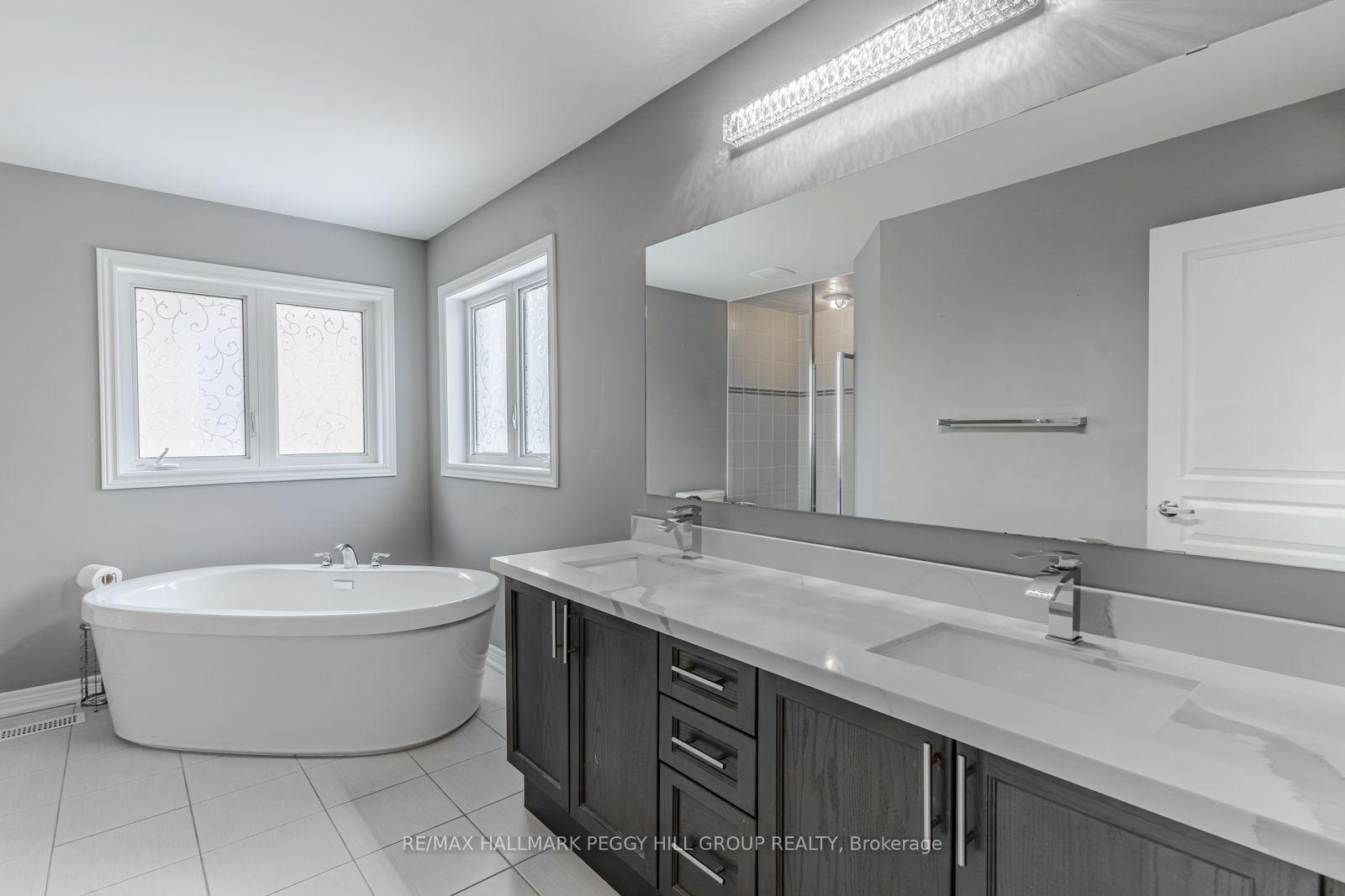 Photo 8 of 878 Green Street, Innisfil, Lefroy — HOMEH