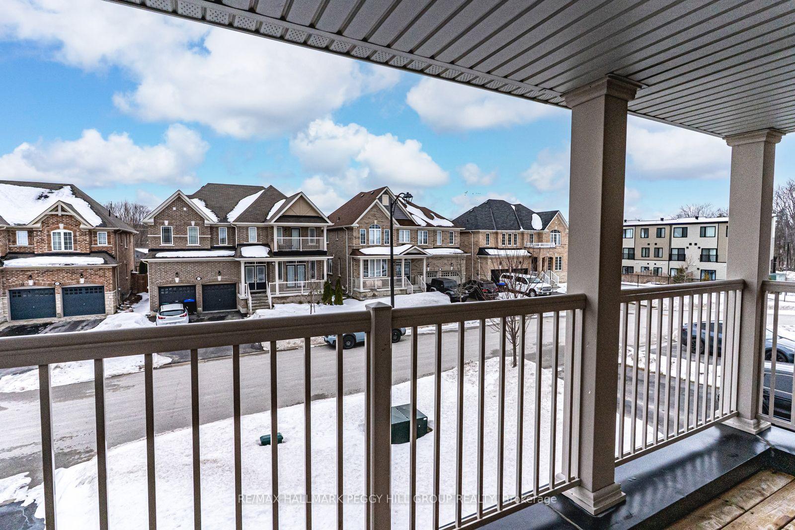 Photo 13 of 878 Green Street, Innisfil, Lefroy — HOMEH