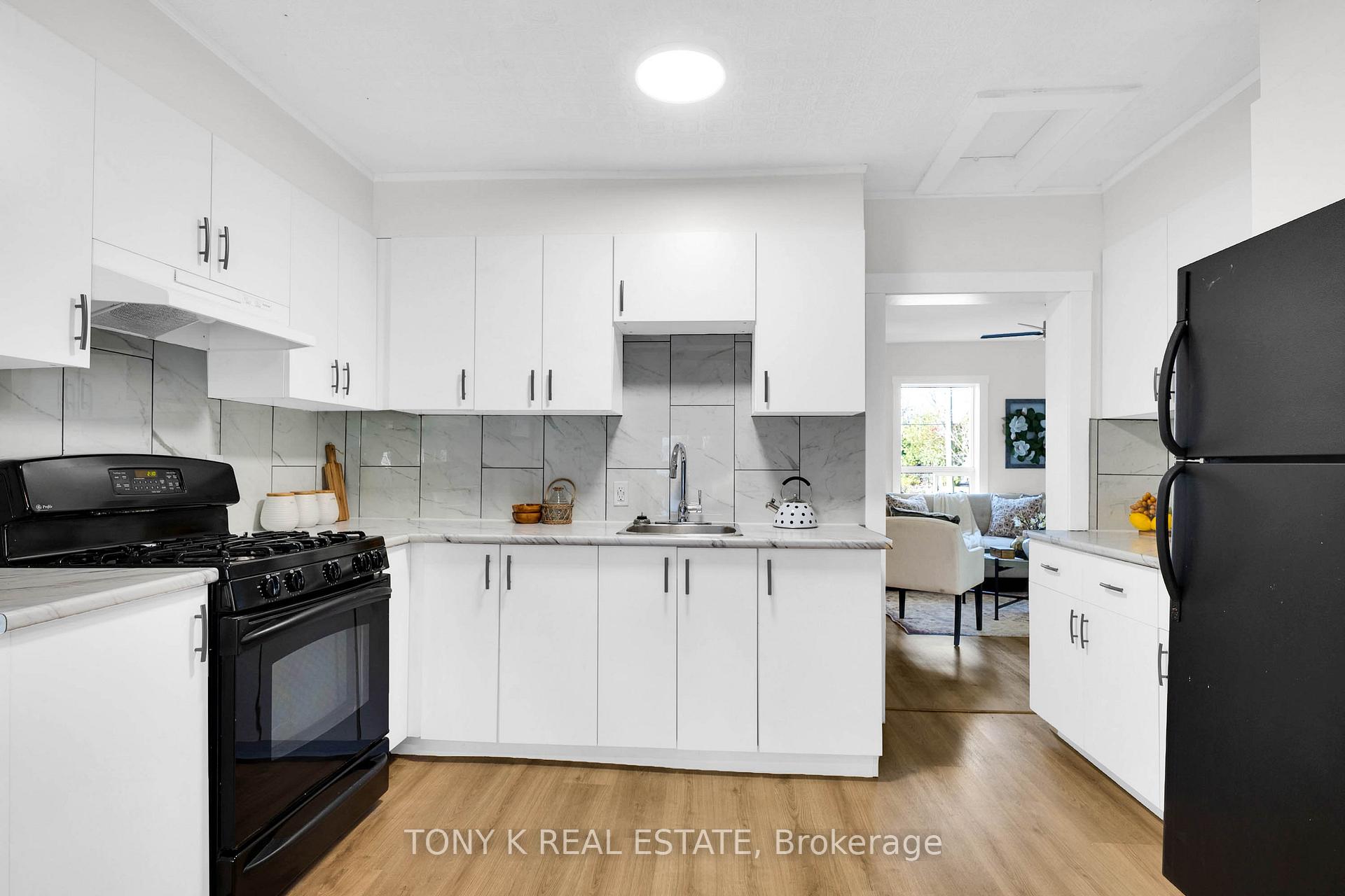 Photo 10 of 369 Mara Road, Brock, Beaverton — HOMEH