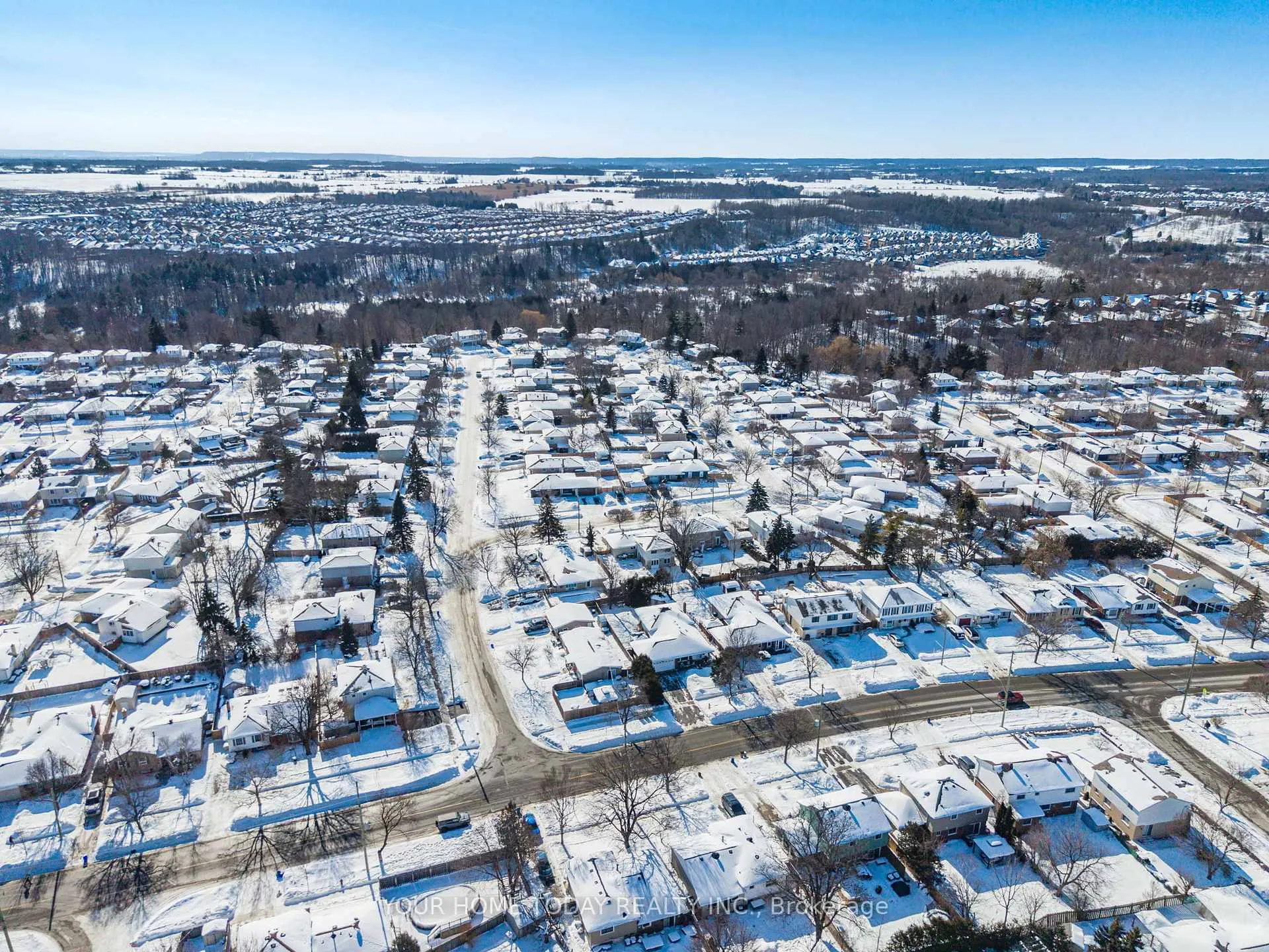 Photo 42 of 260 Delrex Boulevard, Halton Hills, Georgetown — HOMEH