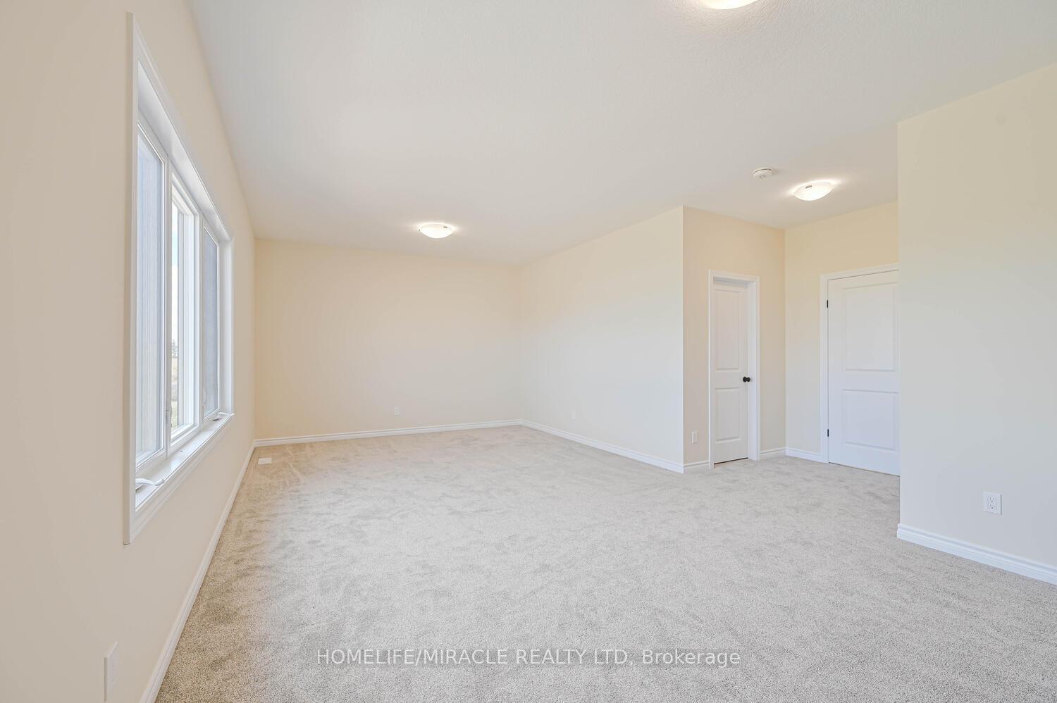 Photo 20 of 16 Munn Crescent, Brant, Paris — HOMEH