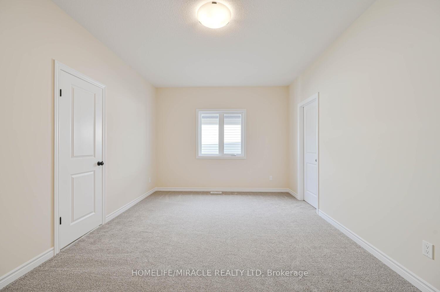 Photo 25 of 16 Munn Crescent, Brant, Paris — HOMEH