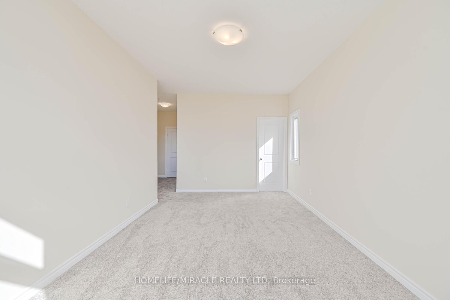 Photo 30 of 16 Munn Crescent, Brant, Paris — HOMEH