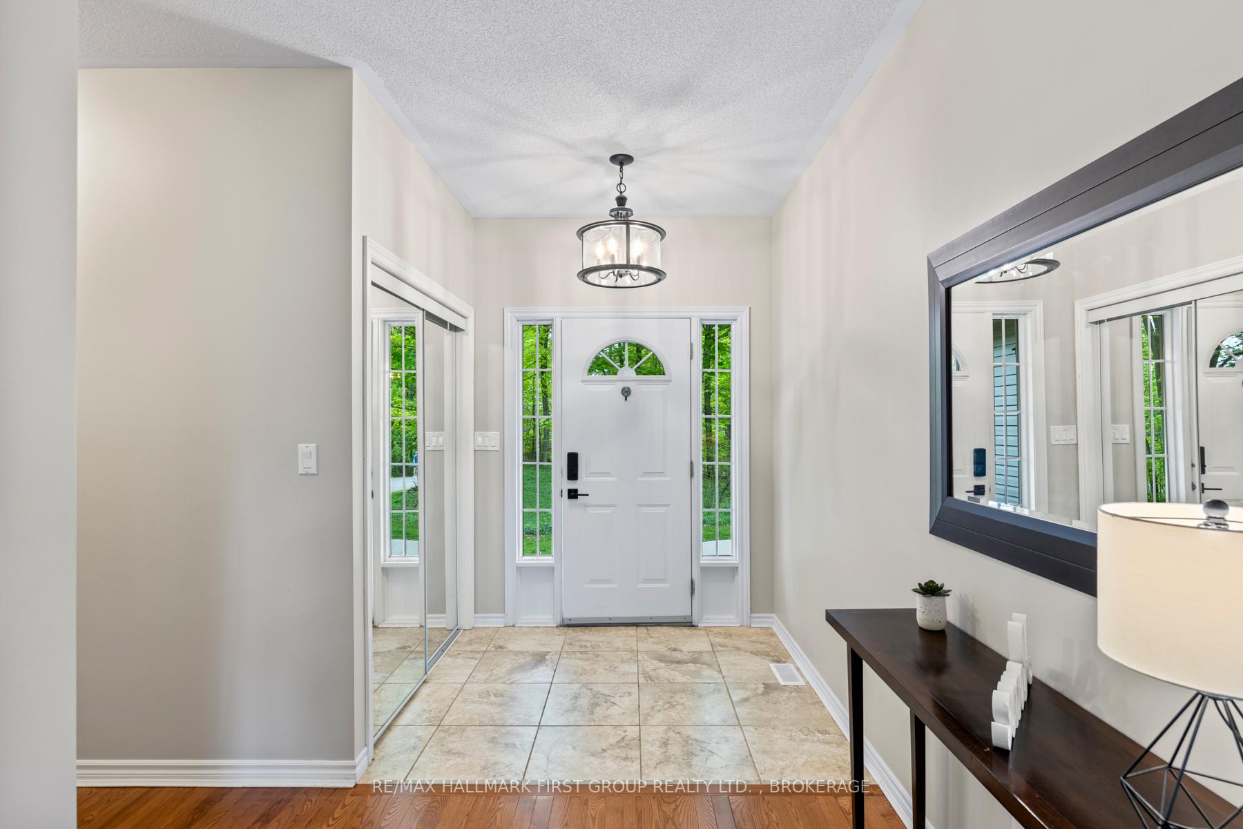Photo 6 of 3895 Stone Point Drive, Frontenac, Frontenac South — HOMEH