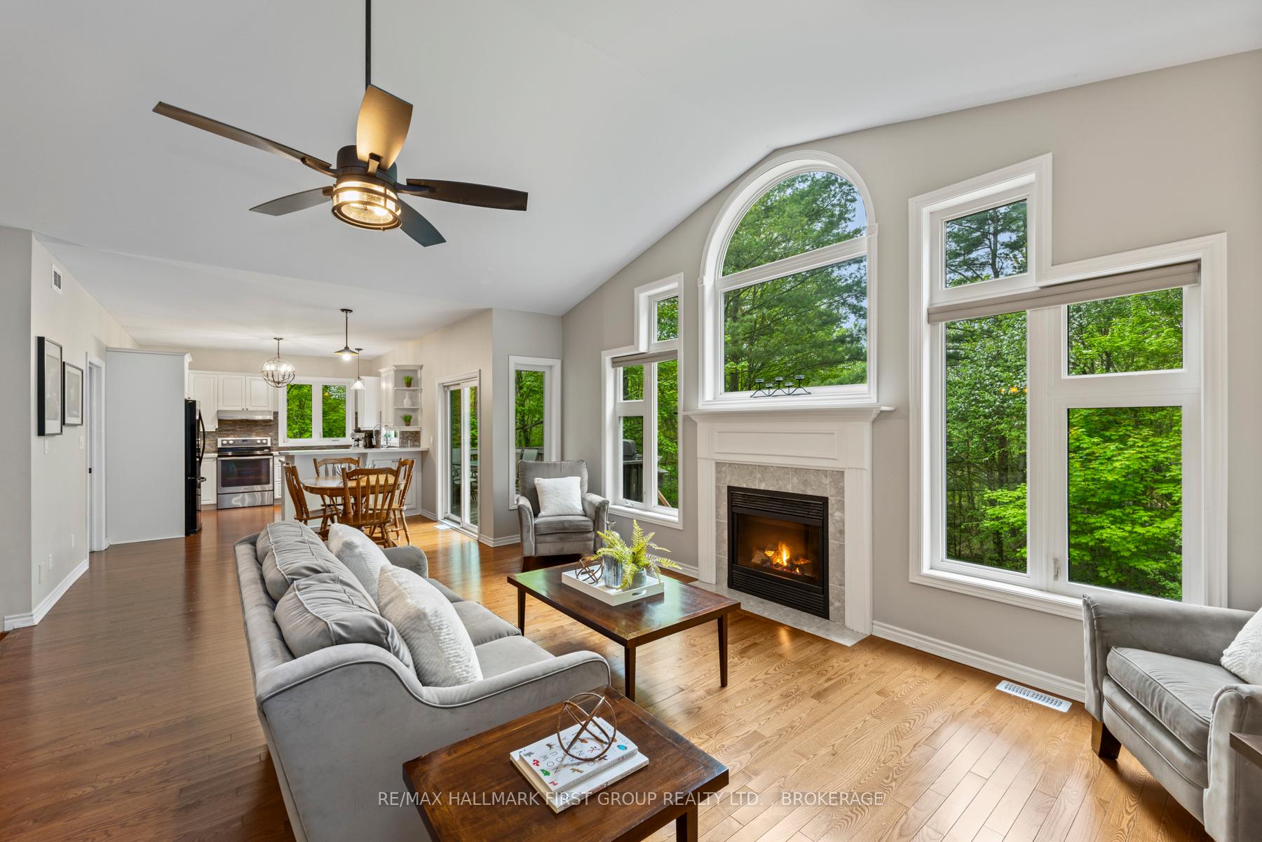 Photo 10 of 3895 Stone Point Drive, Frontenac, Frontenac South — HOMEH