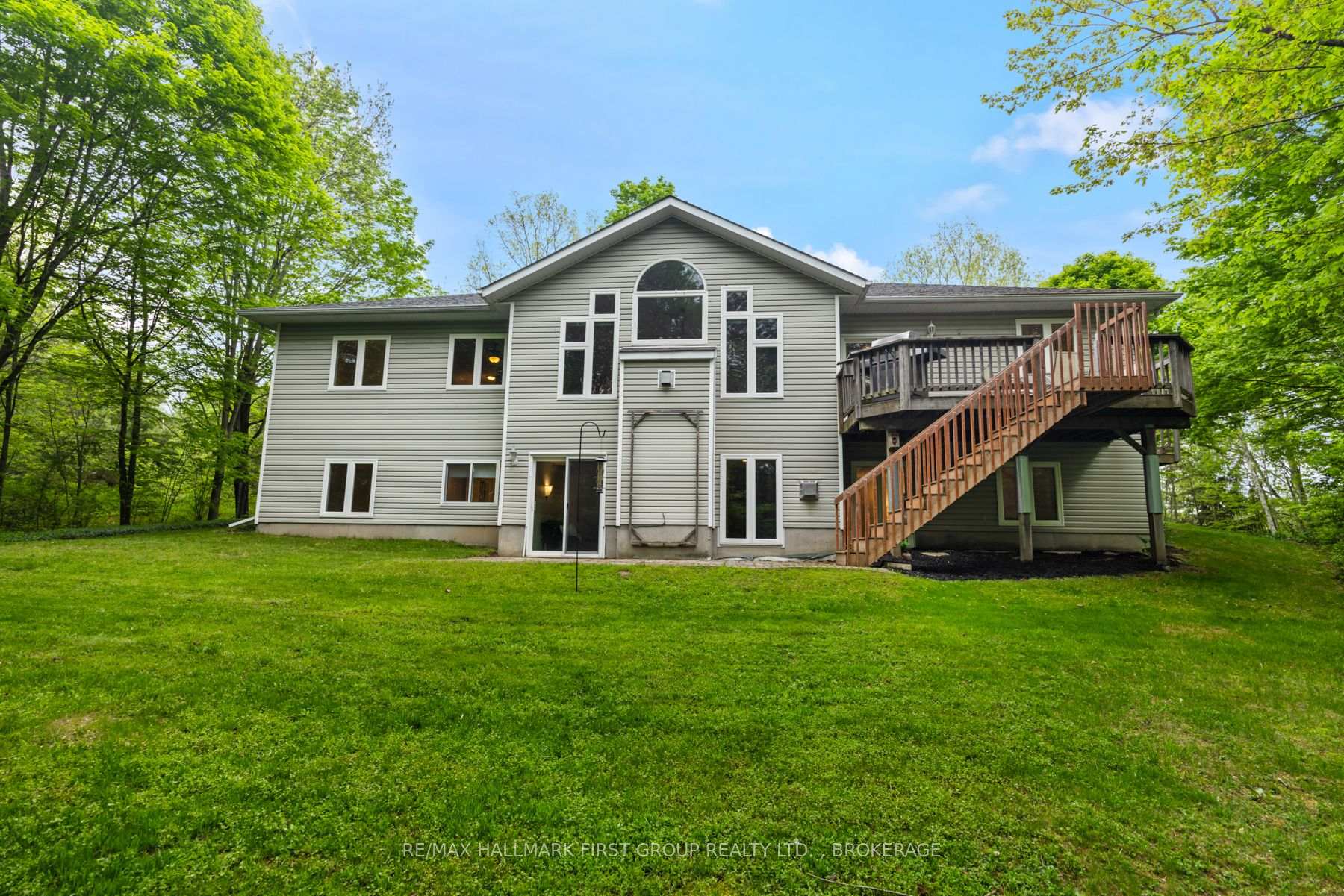 Photo 42 of 3895 Stone Point Drive, Frontenac, Frontenac South — HOMEH