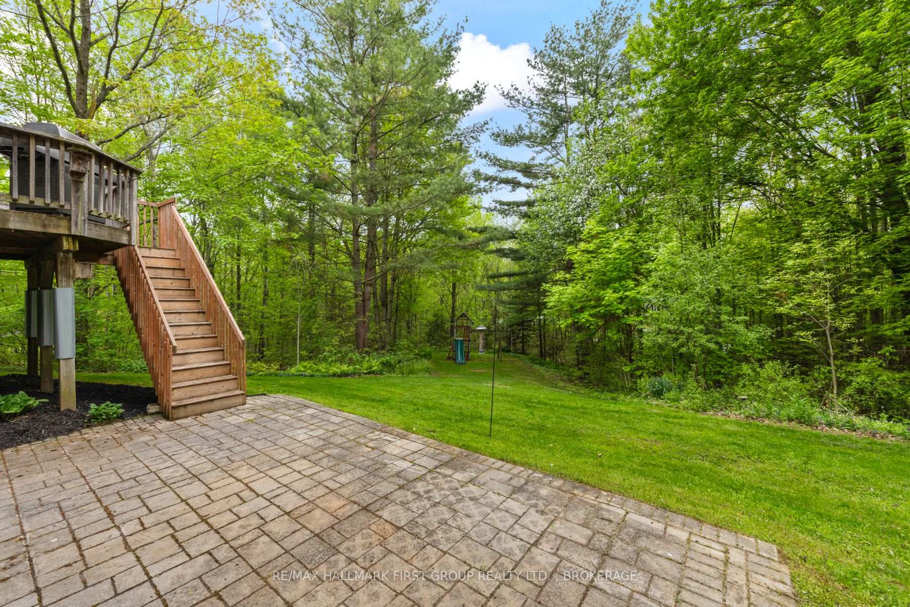 Photo 45 of 3895 Stone Point Drive, Frontenac, Frontenac South — HOMEH