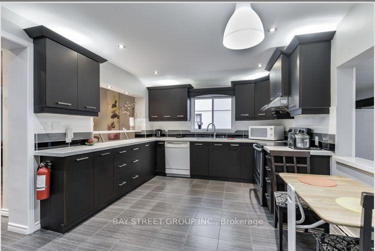 Photo 2 of Unit Main, 30 Ivordale Crescent, Scarborough, Wexford-Maryvale — HOMEH